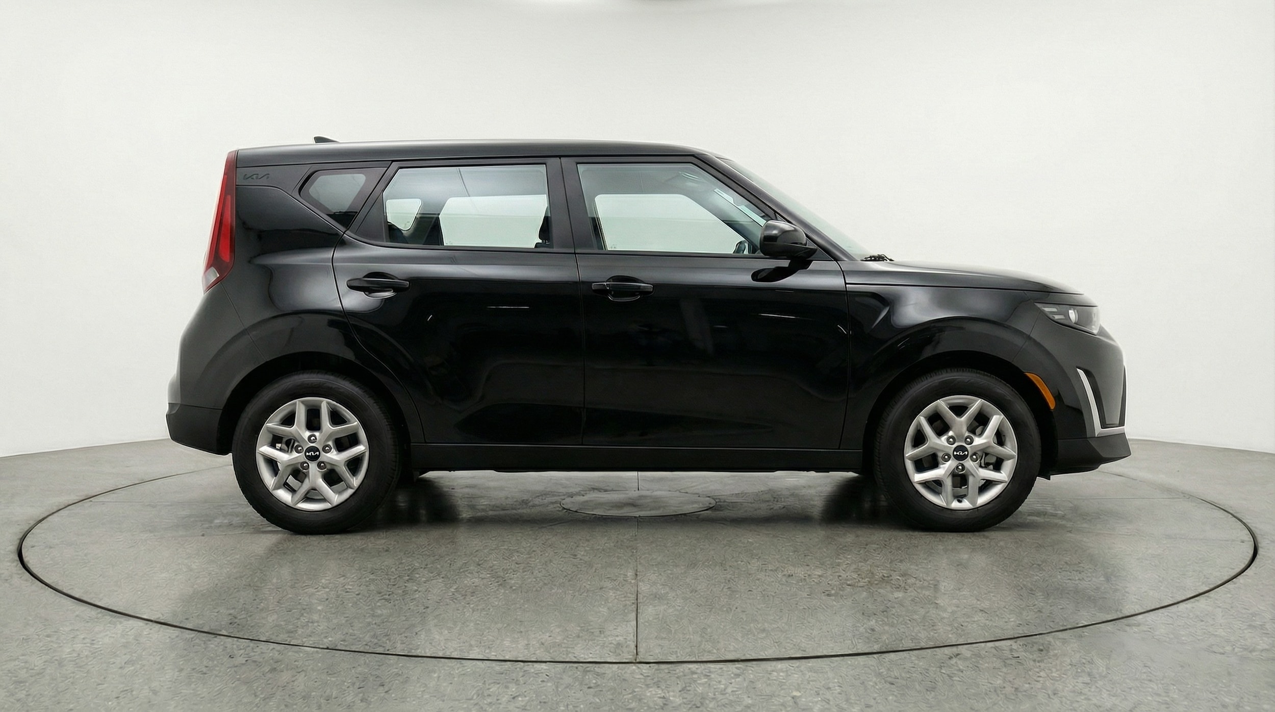 Thumbnail: 2025 Kia Soul - 8