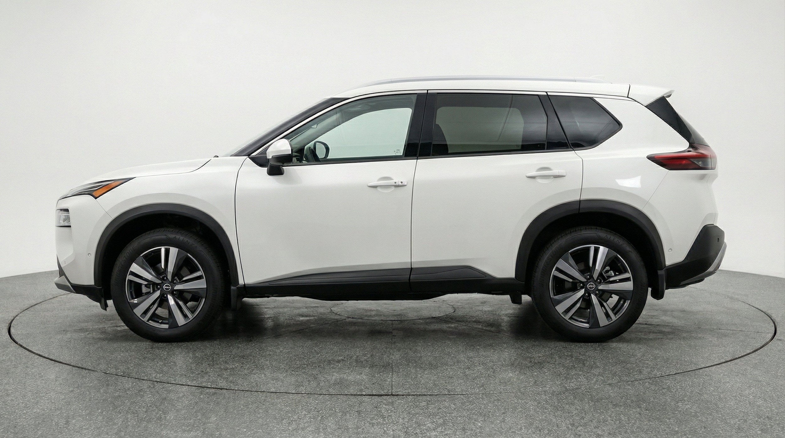 Thumbnail: 2026 Nissan Rogue - 5