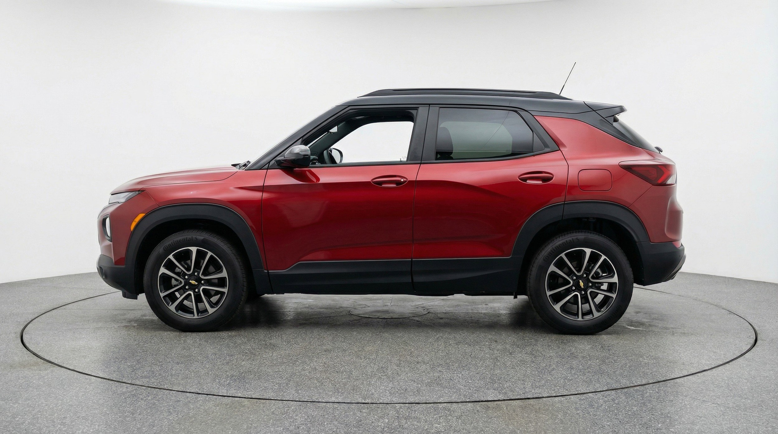 Thumbnail: 2025 Chevrolet TrailBlazer - 5