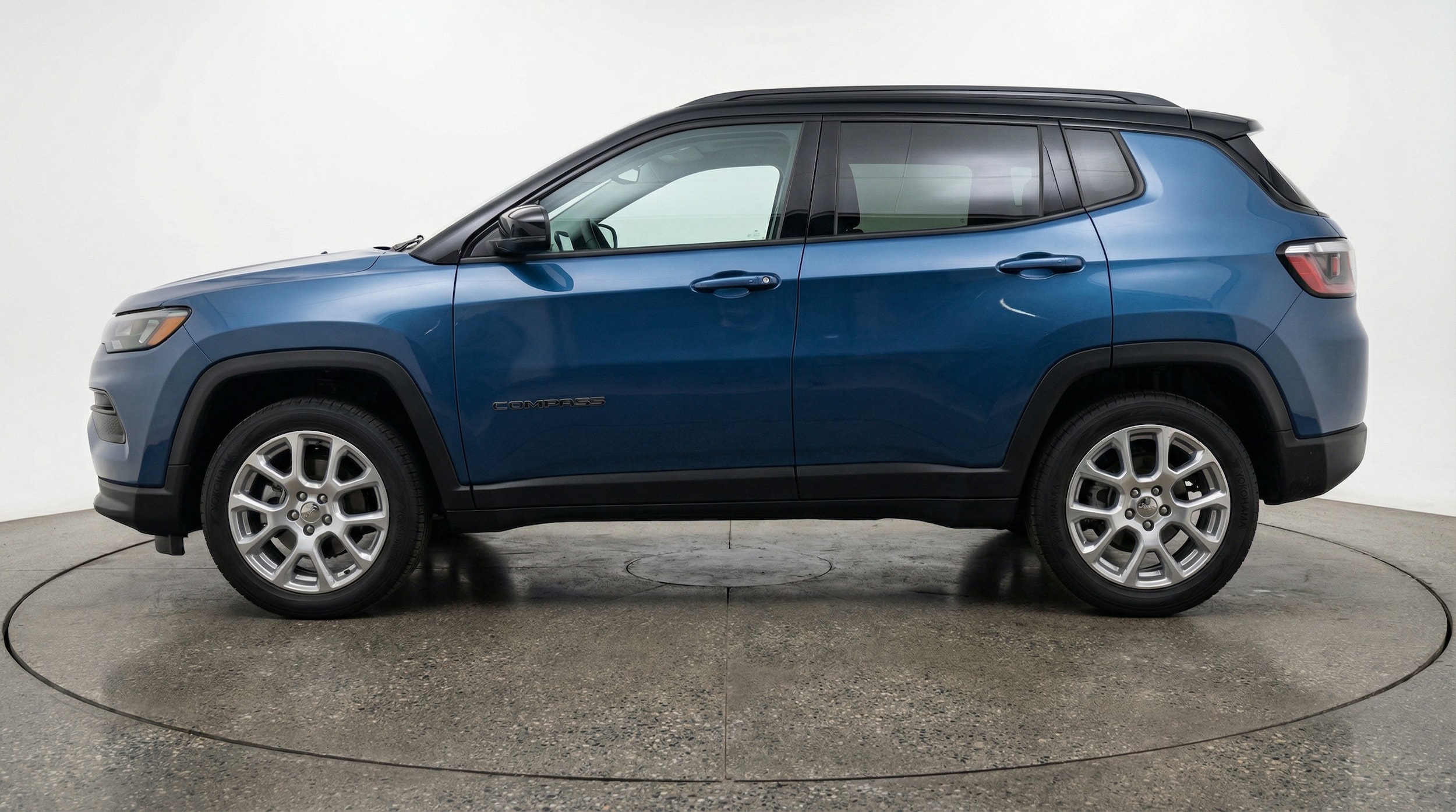 Thumbnail: 2025 Jeep Compass - 4
