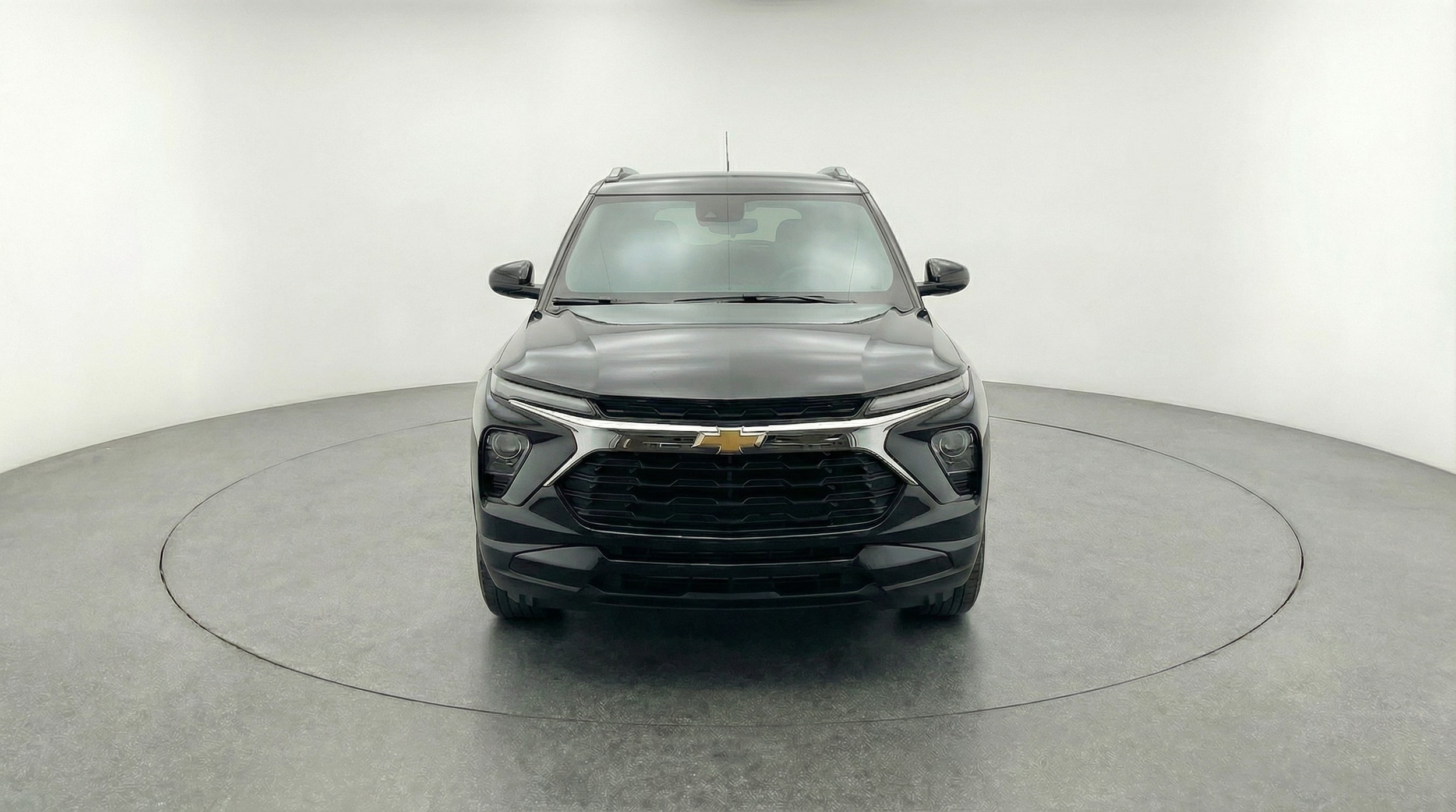 Thumbnail: 2025 Chevrolet TrailBlazer - 2