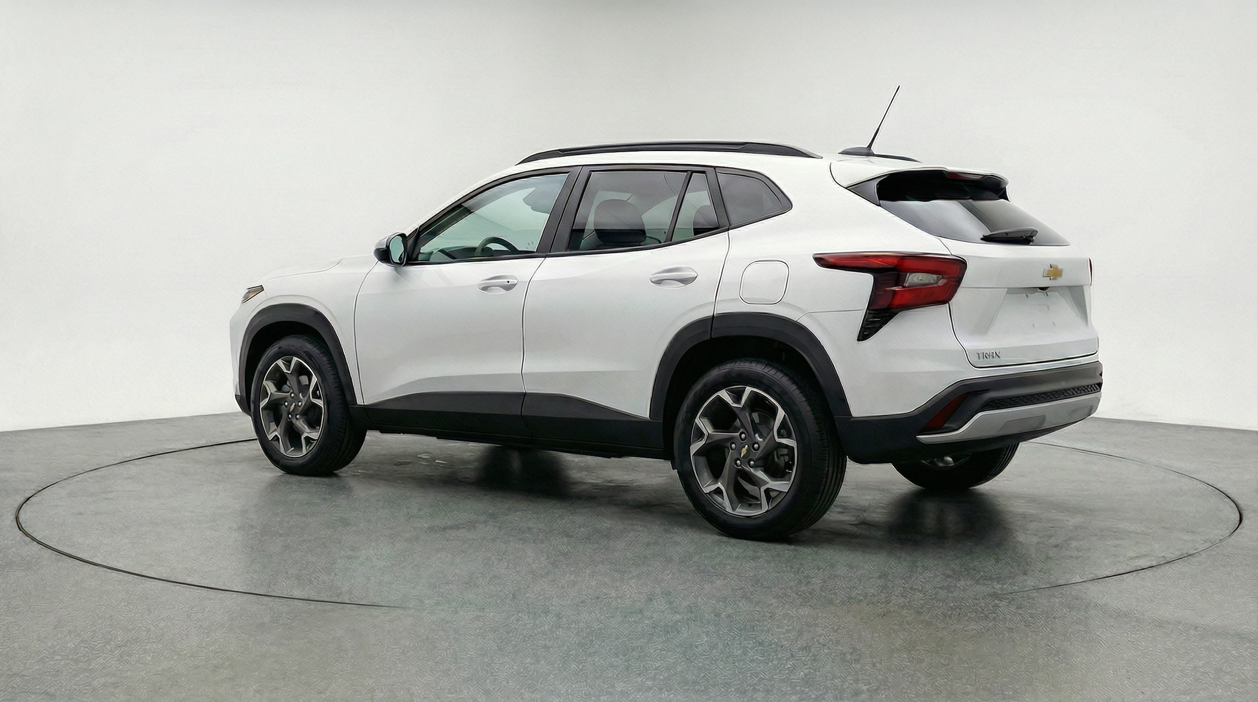 Thumbnail: 2025 Chevrolet Trax - 5