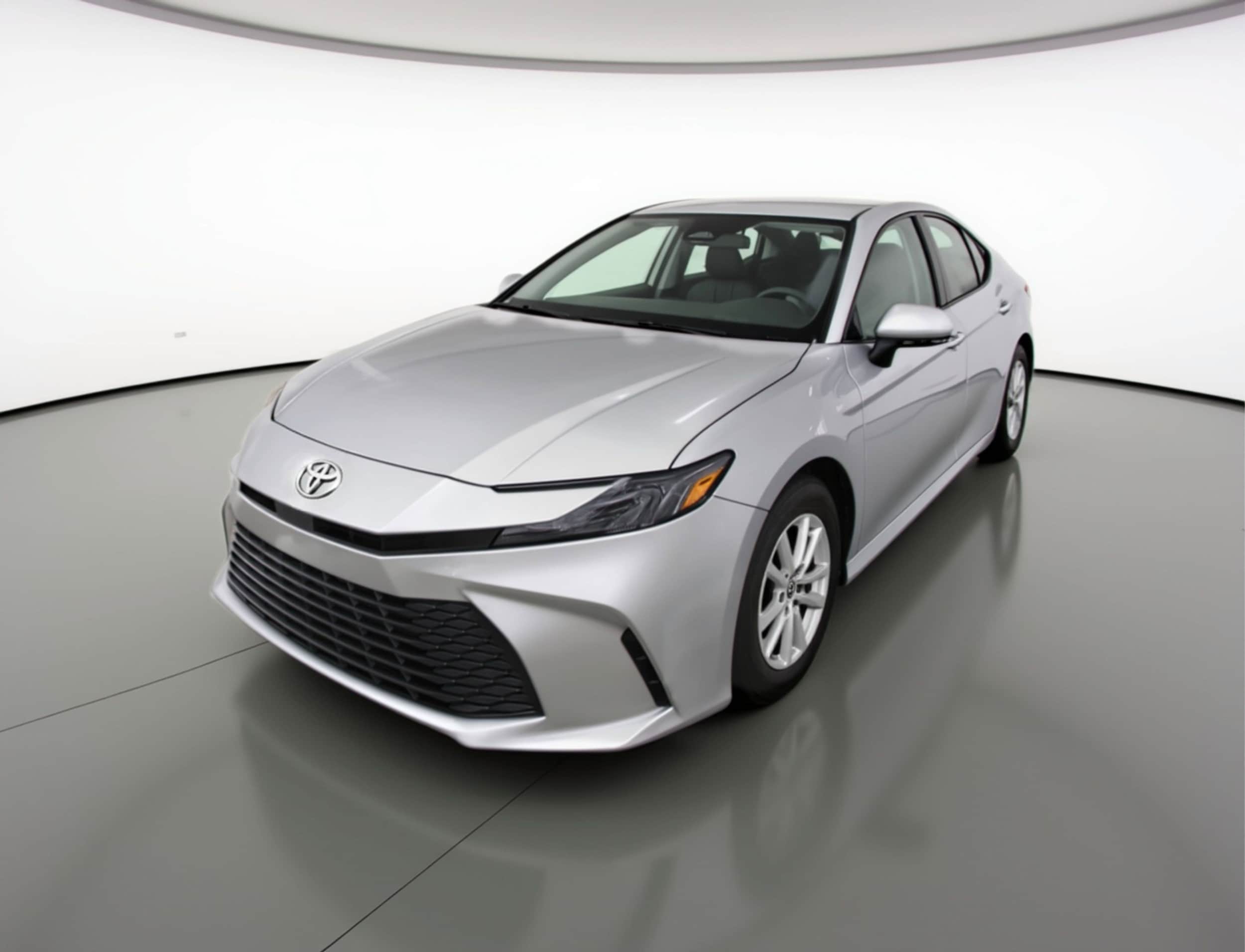 Thumbnail: 2025 Toyota Camry - 3