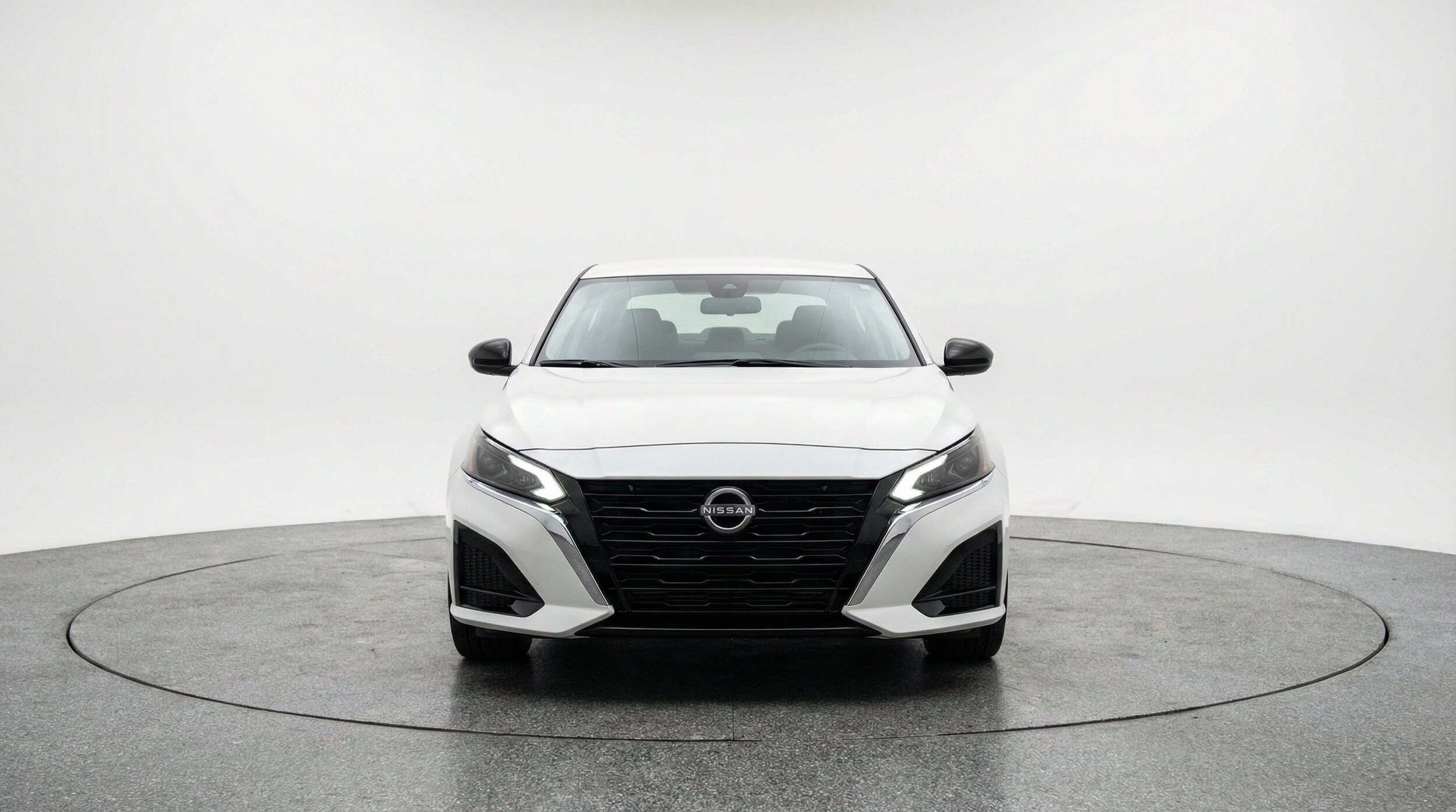 Thumbnail: 2025 Nissan Altima - 2