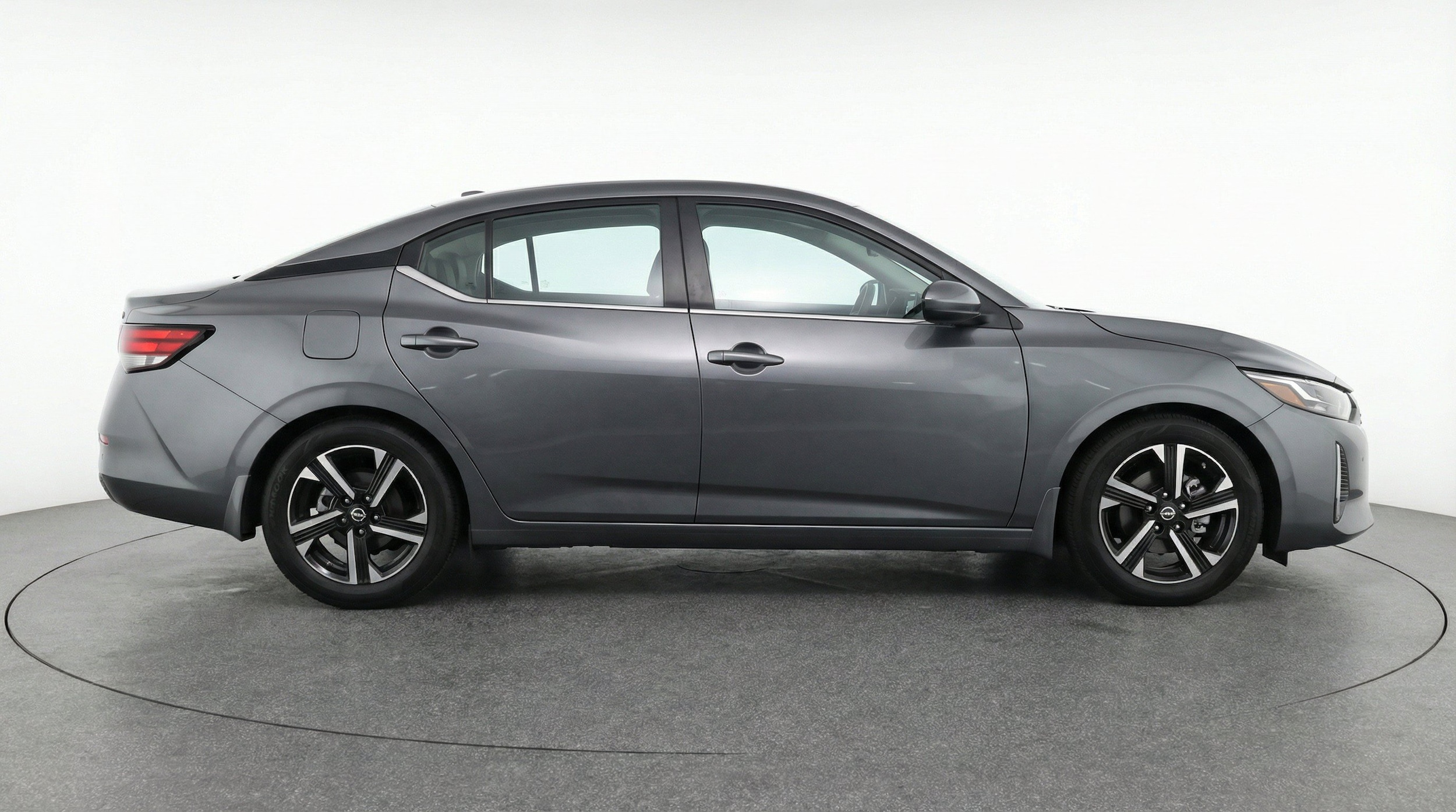 Thumbnail: 2025 Nissan Sentra - 11