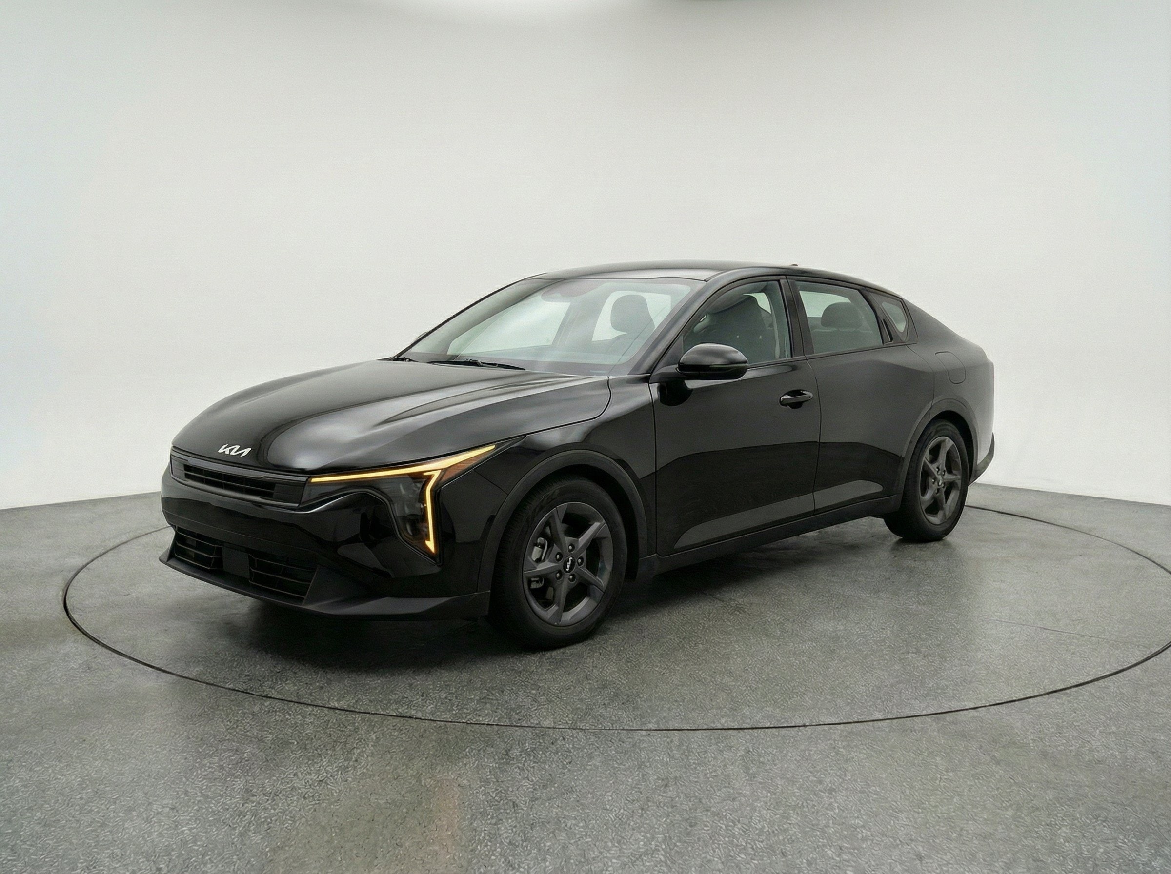 Thumbnail: 2025 Kia K4 - 3