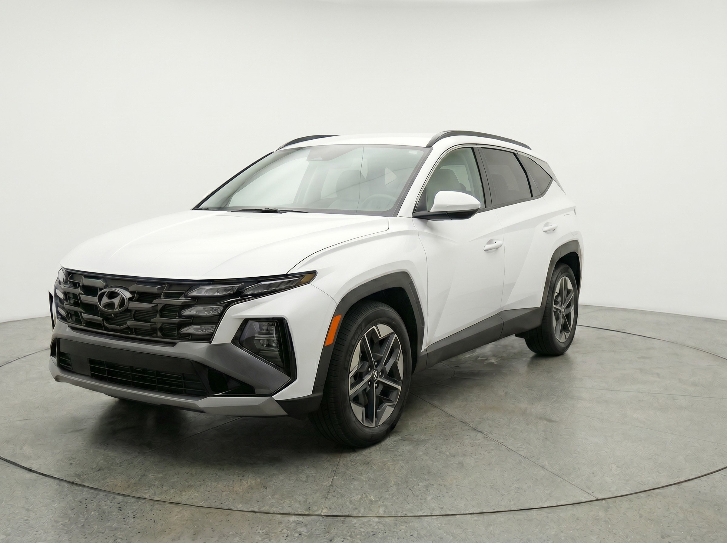 Thumbnail: 2025 Hyundai Tucson - 3