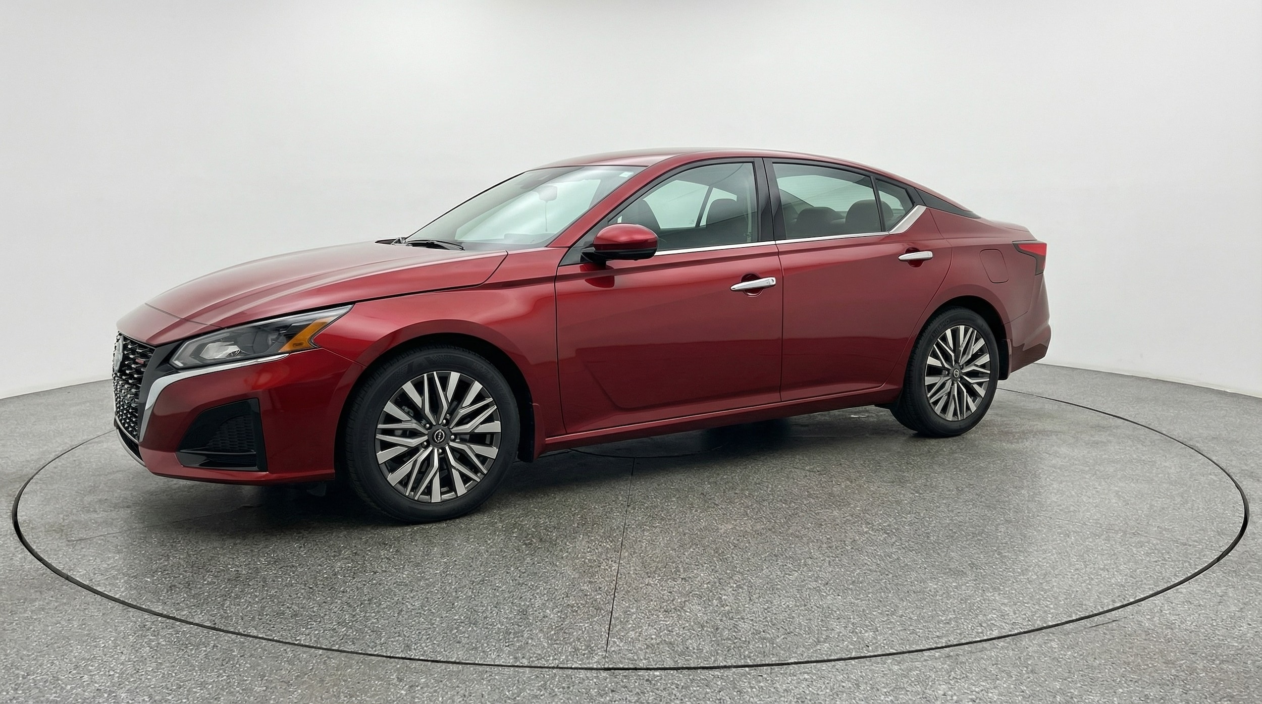 Thumbnail: 2025 Nissan Altima - 3