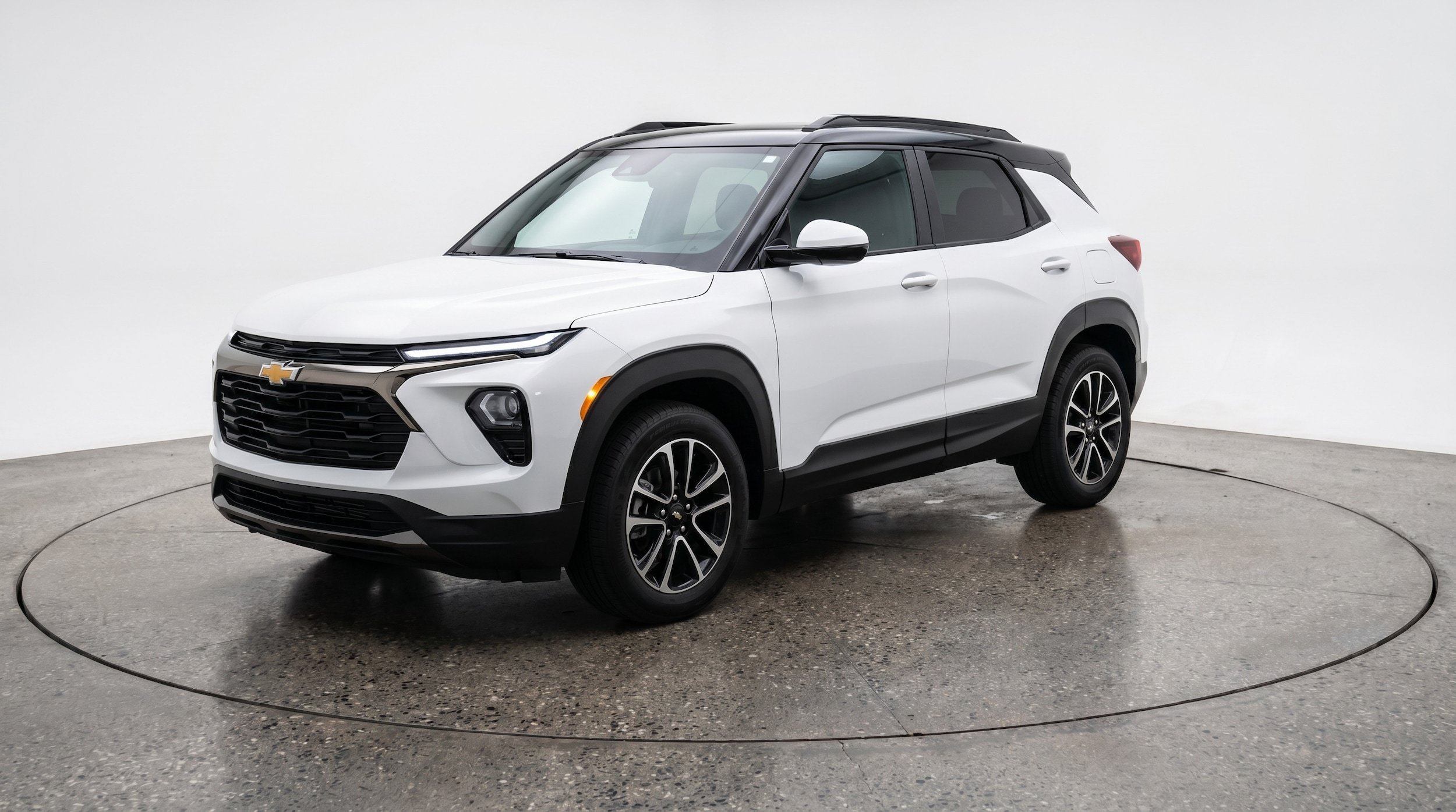 Thumbnail: 2025 Chevrolet TrailBlazer - 3