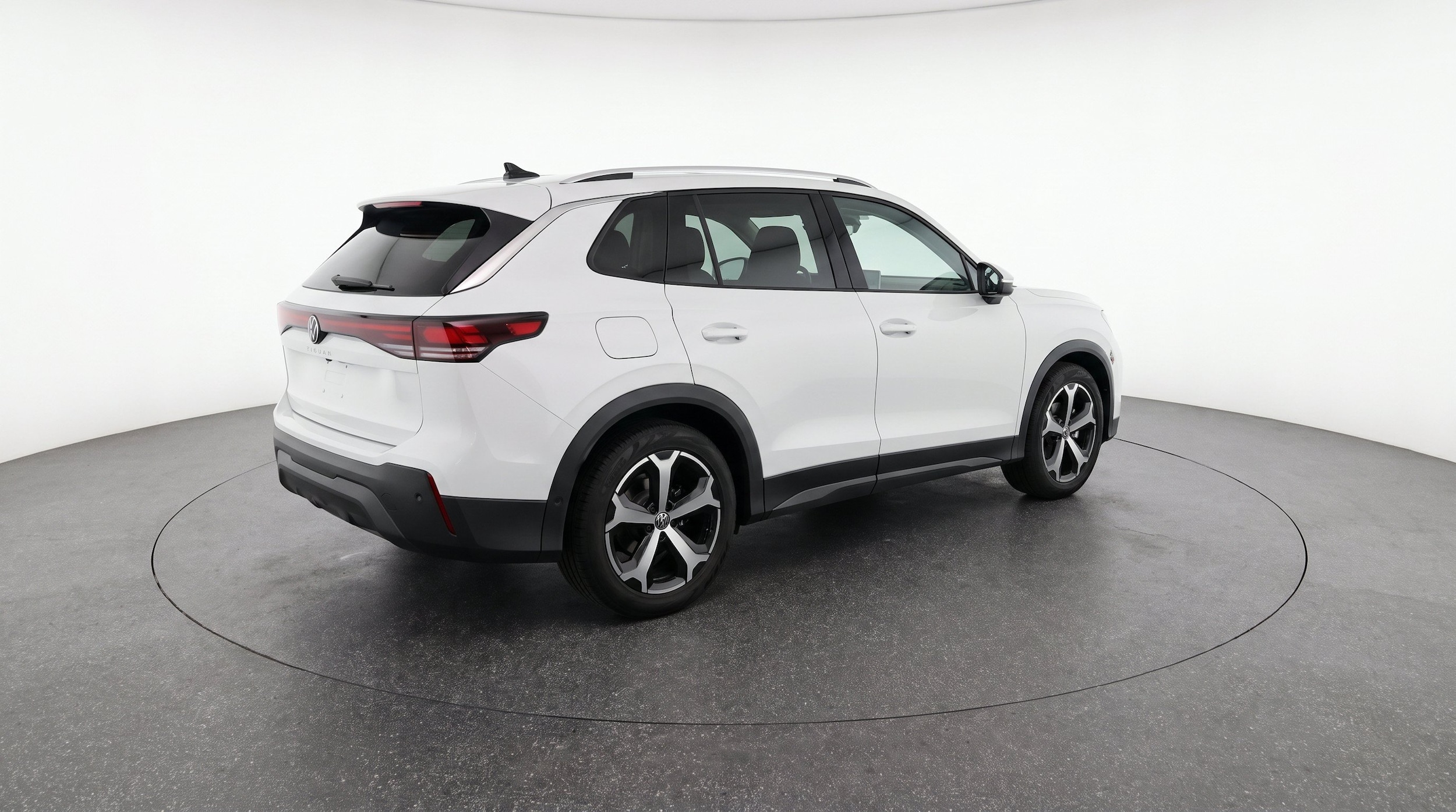 Thumbnail: 2026 Volkswagen Tiguan - 9