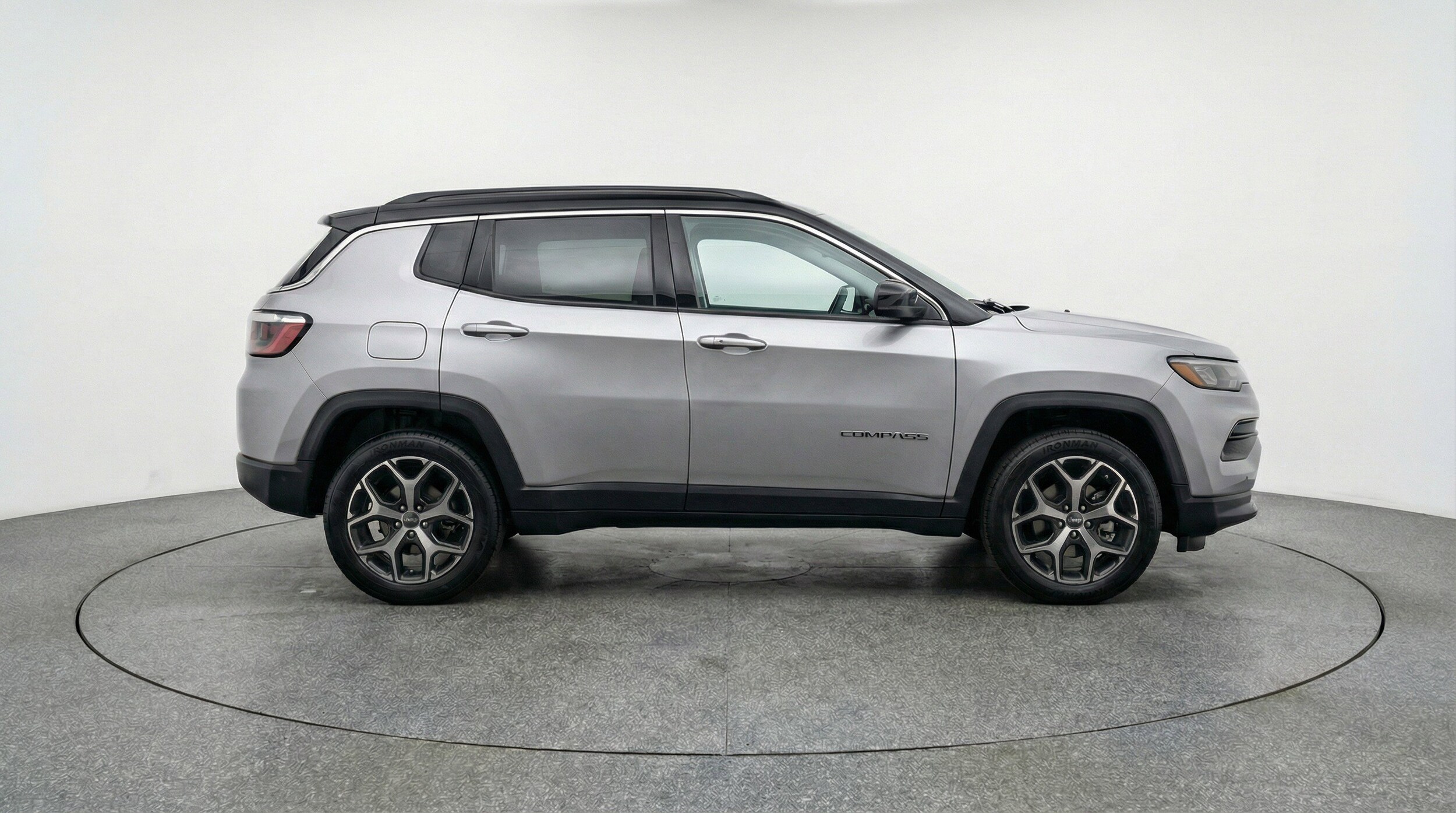Thumbnail: 2025 Jeep Compass - 11