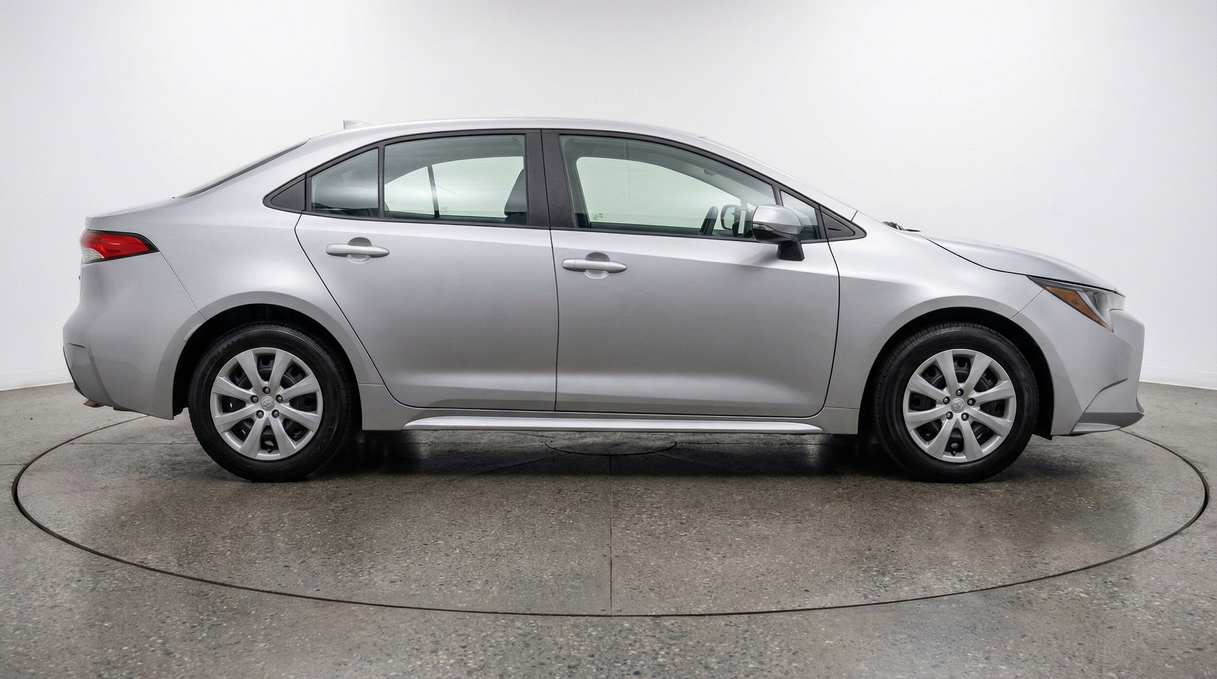 Thumbnail: 2025 Toyota Corolla - 11