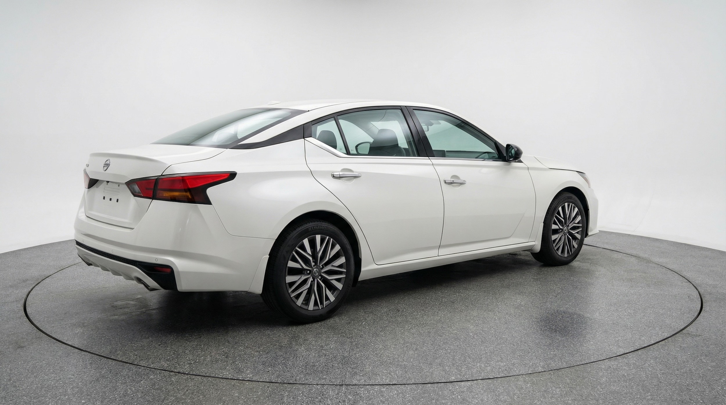 Thumbnail: 2025 Nissan Altima - 7