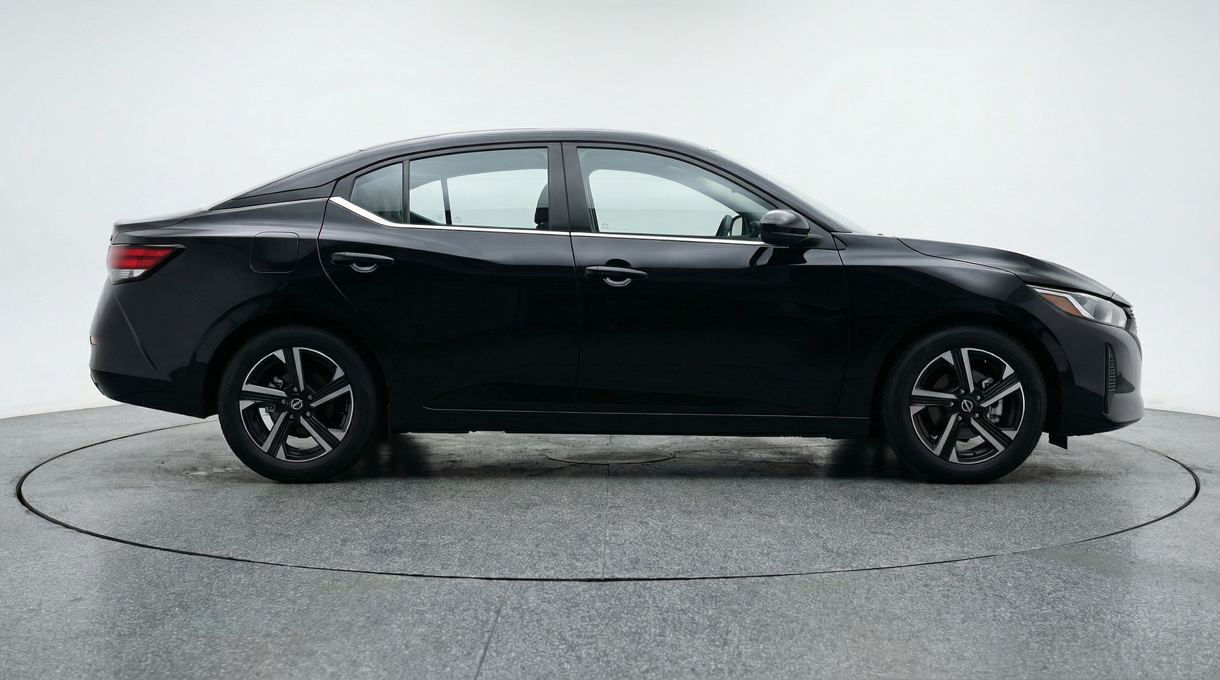 Thumbnail: 2025 Nissan Sentra - 8