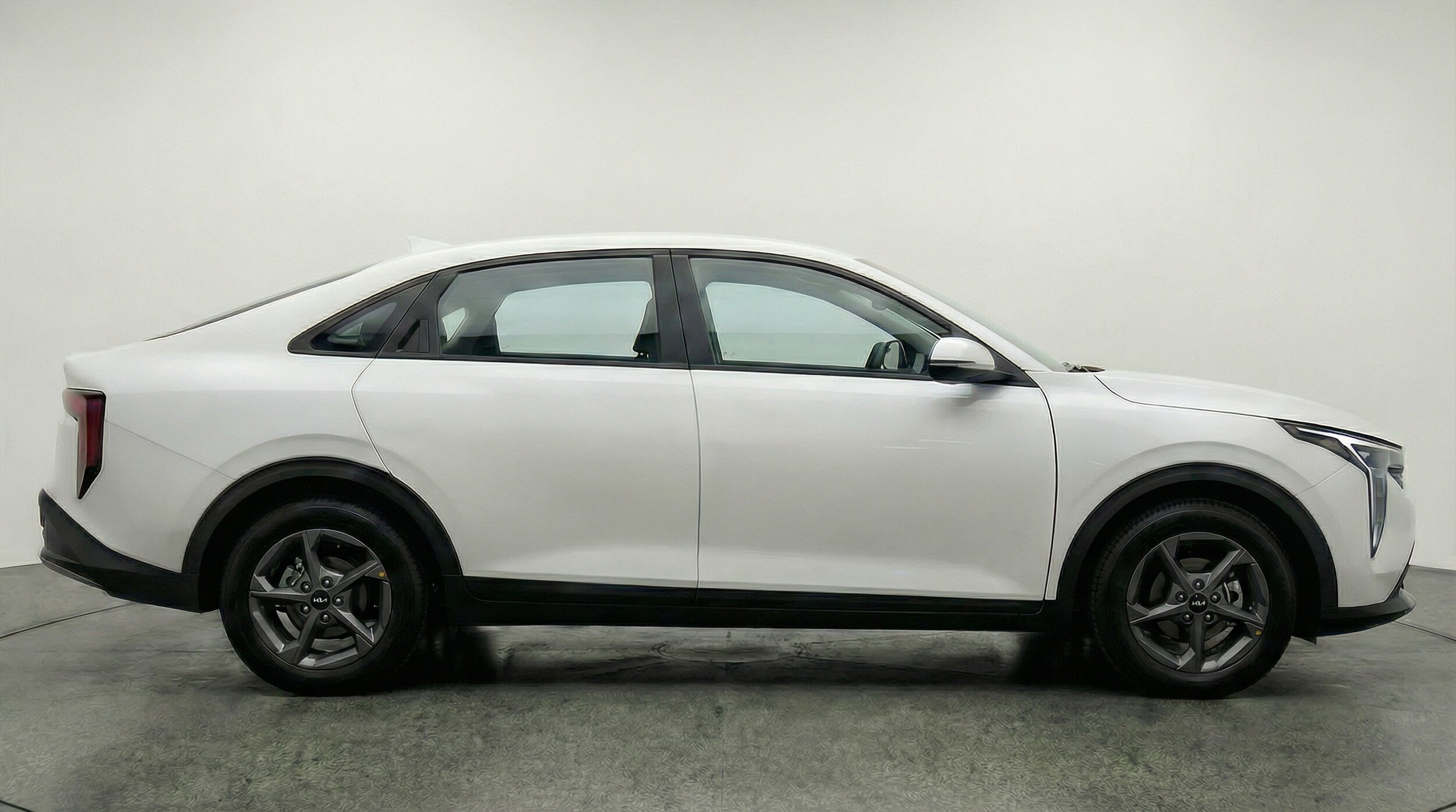 Thumbnail: 2025 Kia K4 - 8