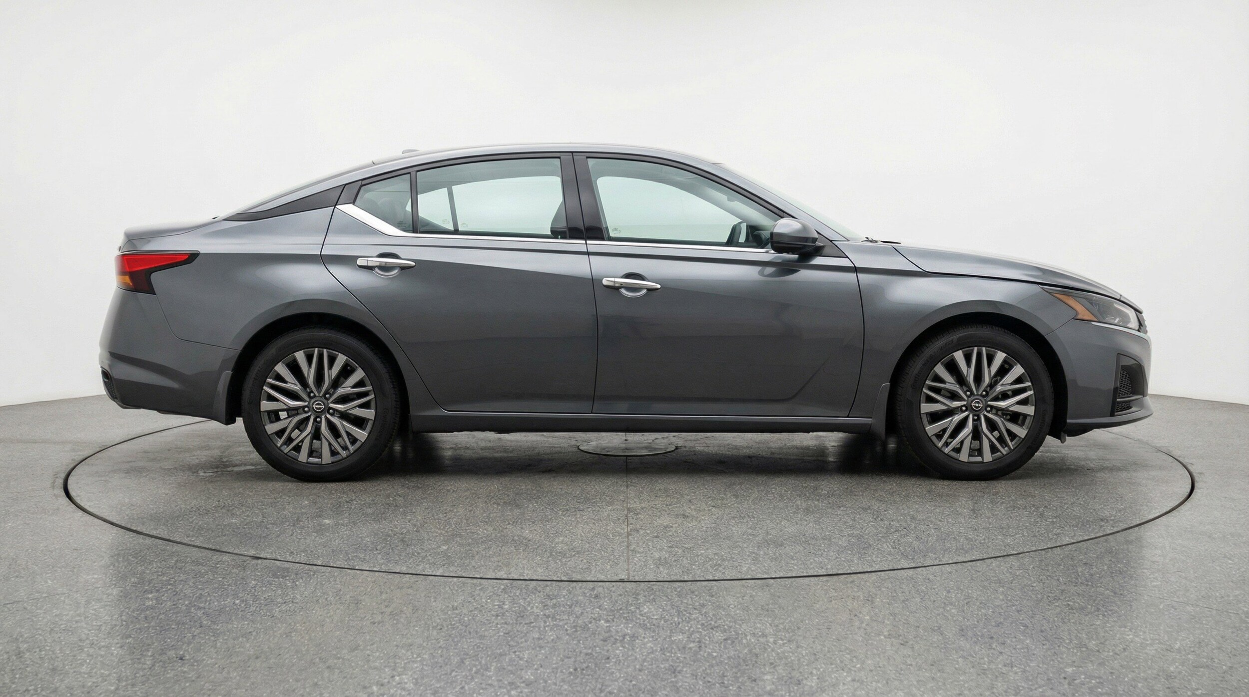 Thumbnail: 2025 Nissan Altima - 11