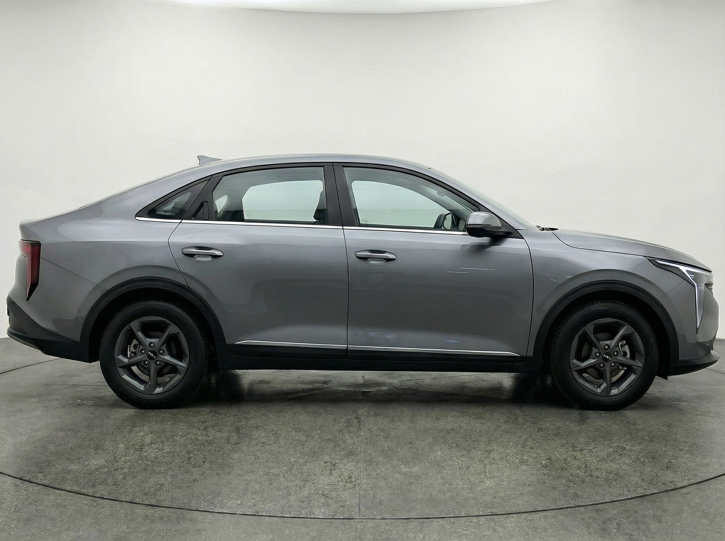 Thumbnail: 2025 Kia K4 - 8