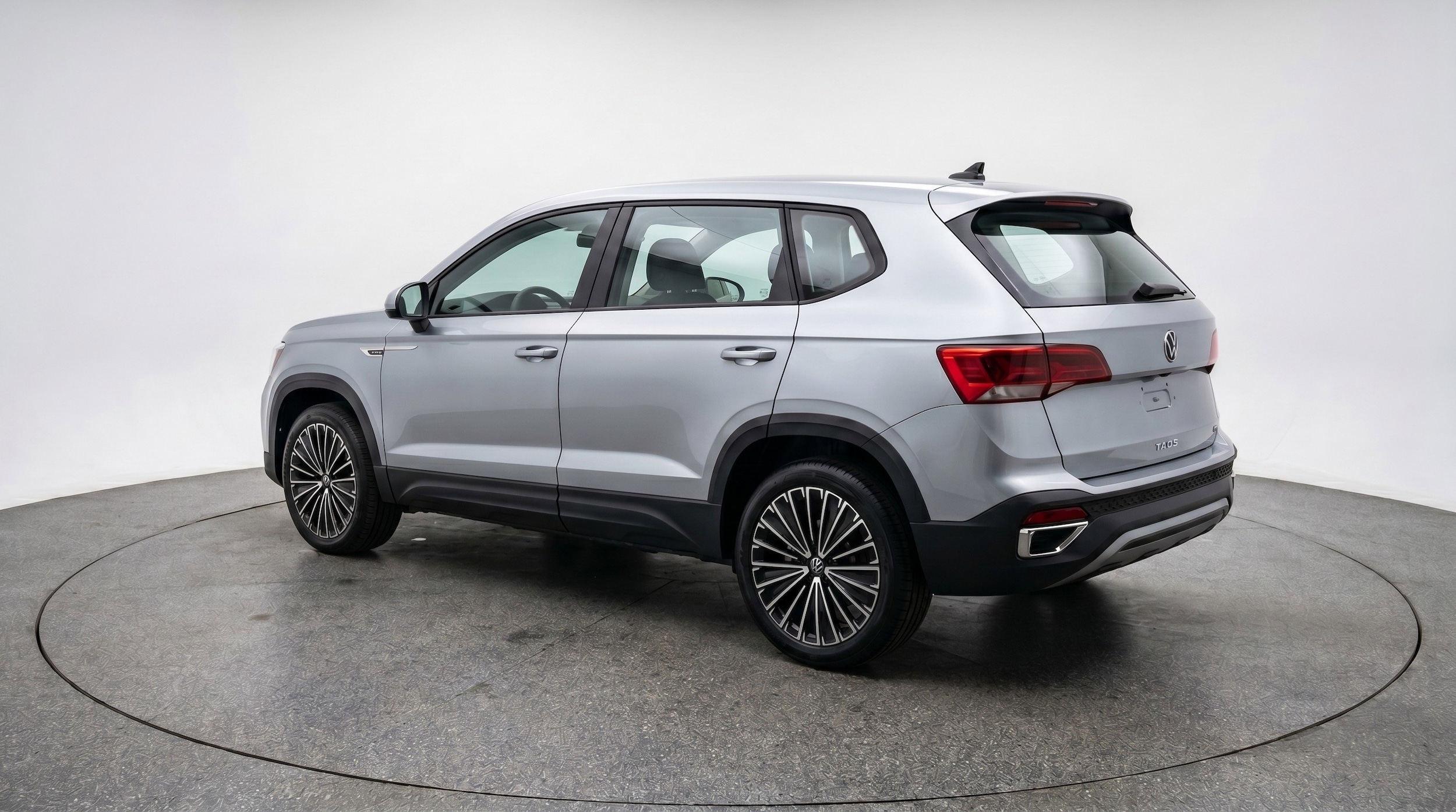 Thumbnail: 2025 Volkswagen Taos - 6