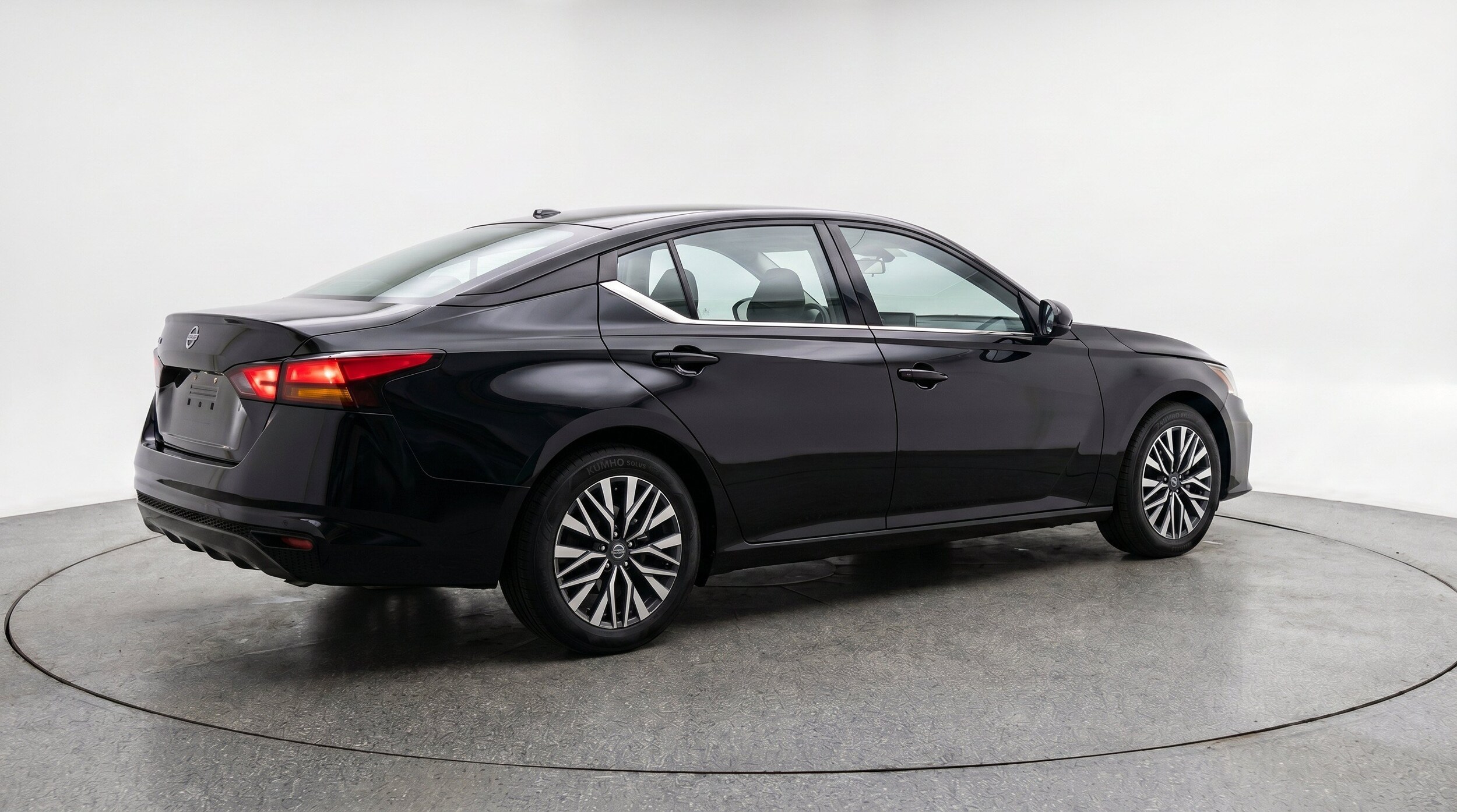 Thumbnail: 2026 Nissan Altima - 9