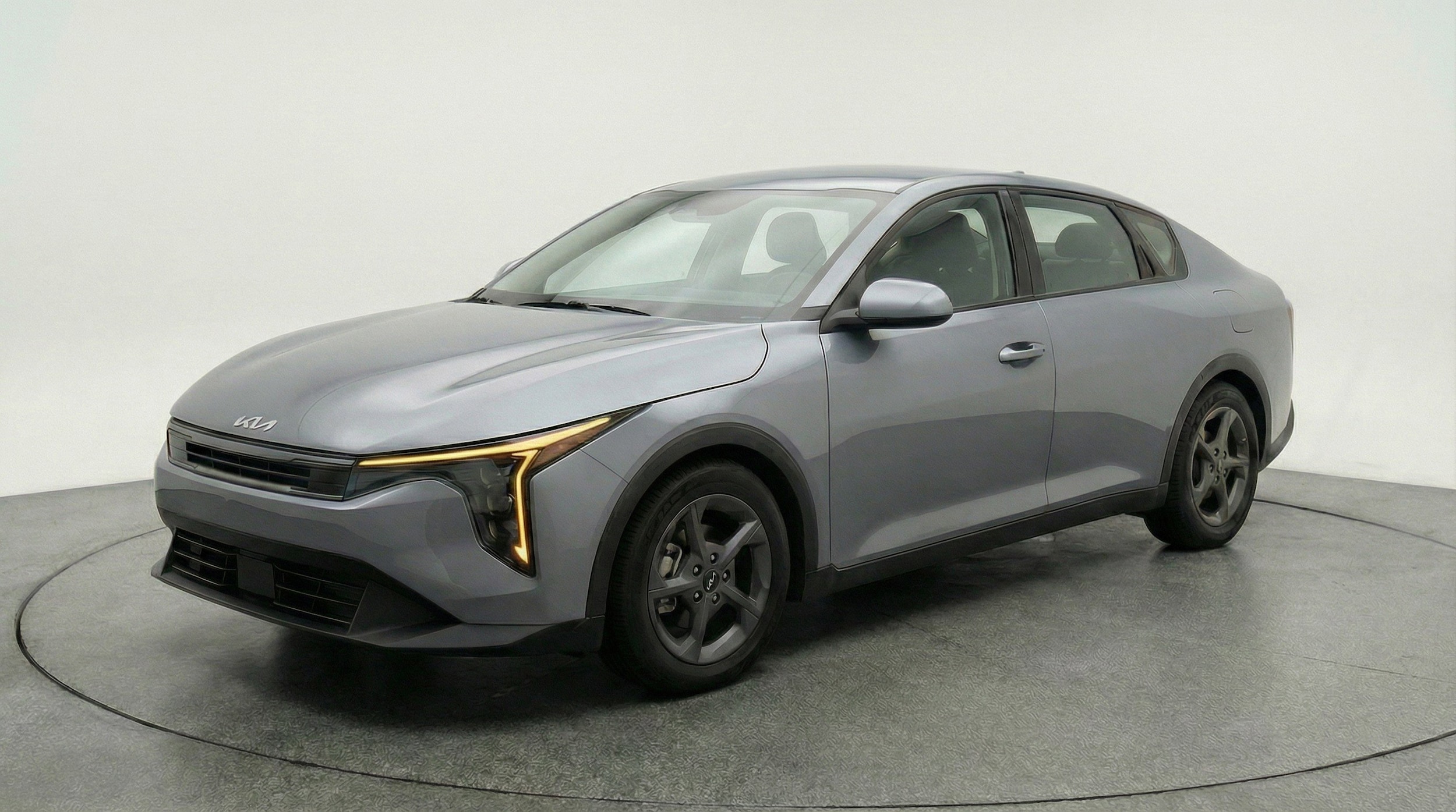 Thumbnail: 2025 Kia K4 - 3