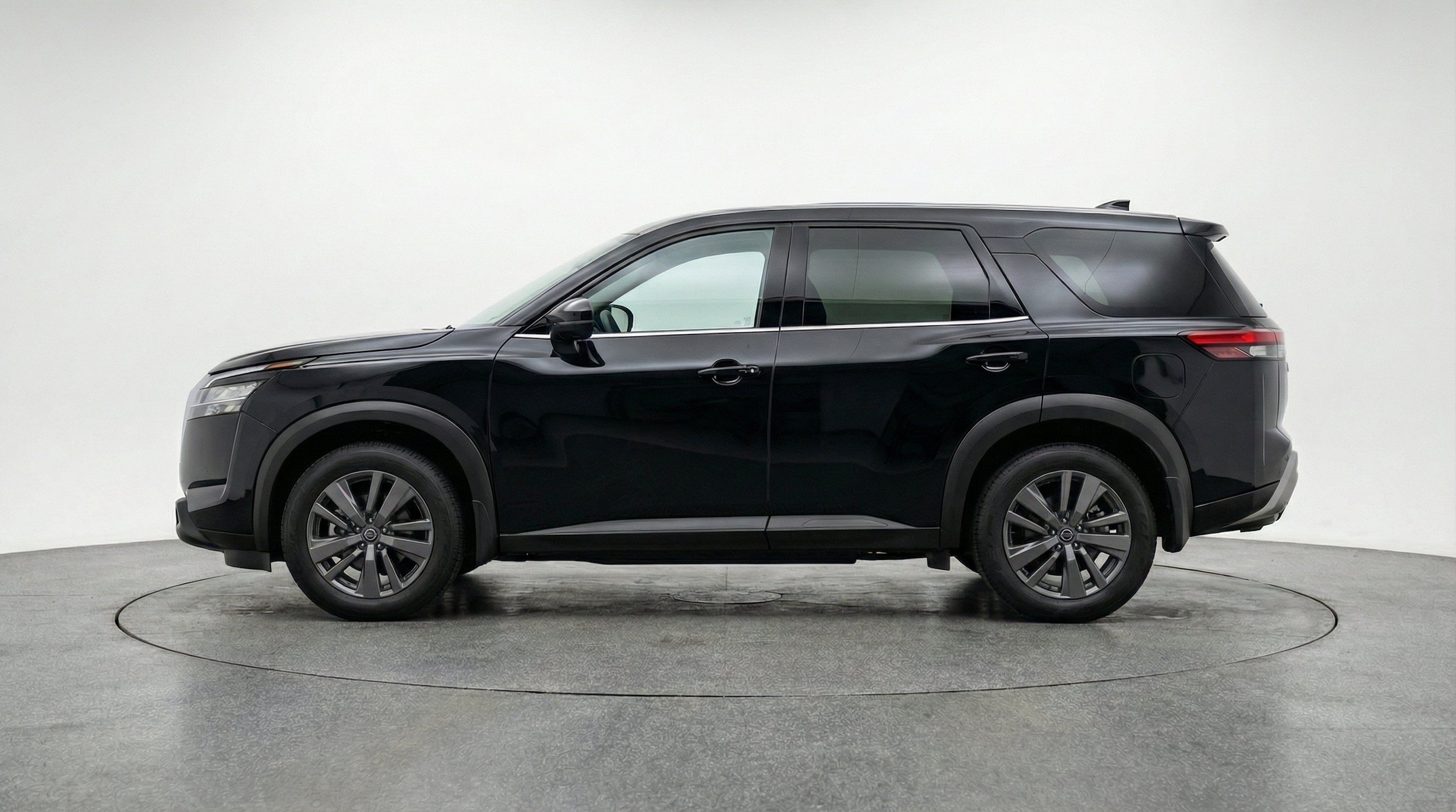 Thumbnail: 2025 Nissan Pathfinder - 5