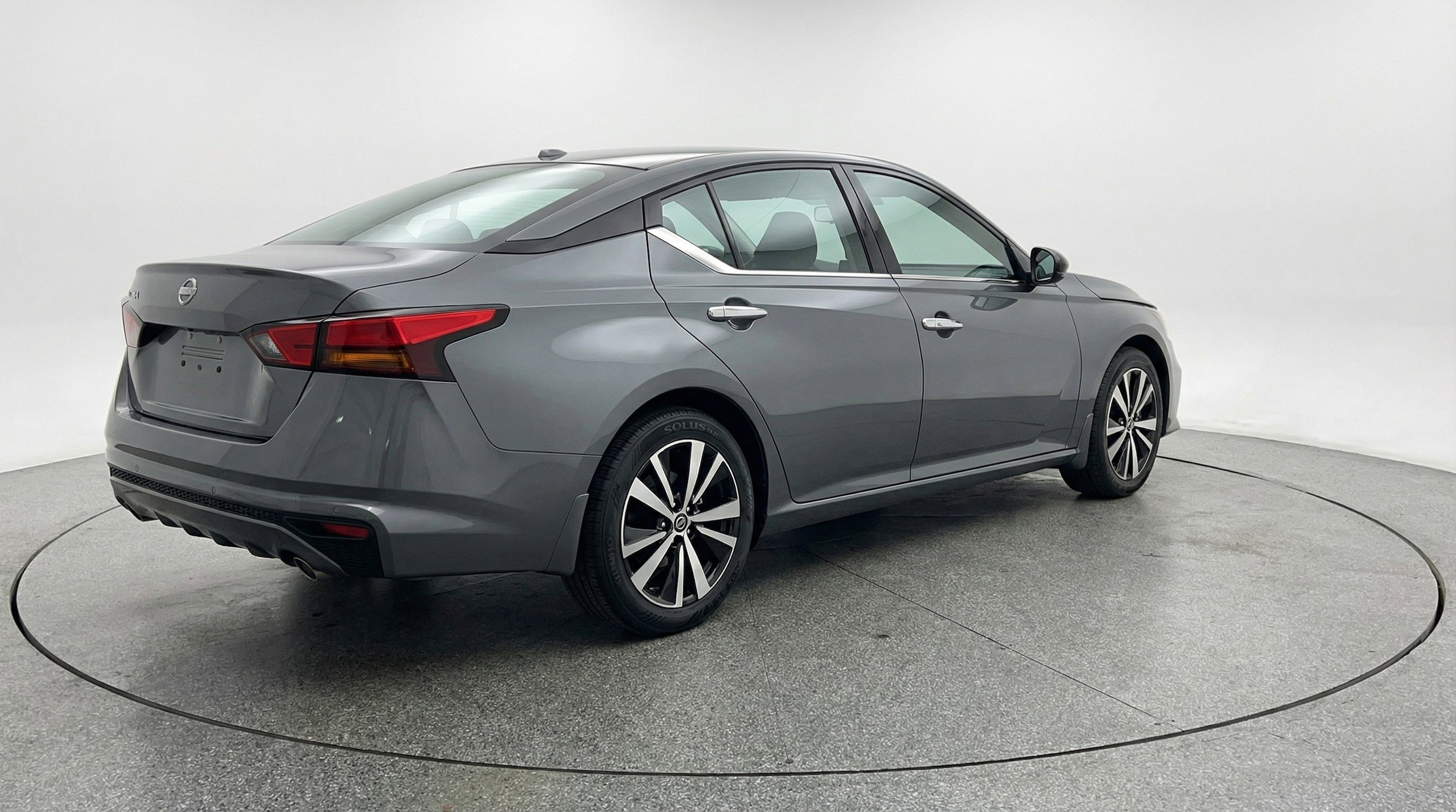 Thumbnail: 2025 Nissan Altima - 9