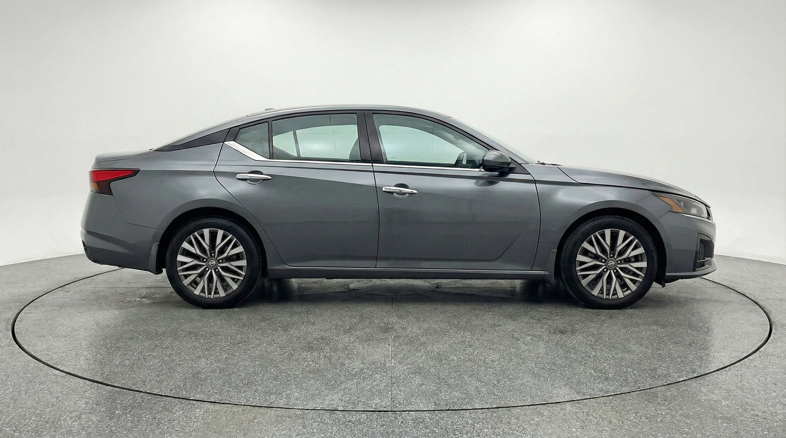 Thumbnail: 2025 Nissan Altima - 11