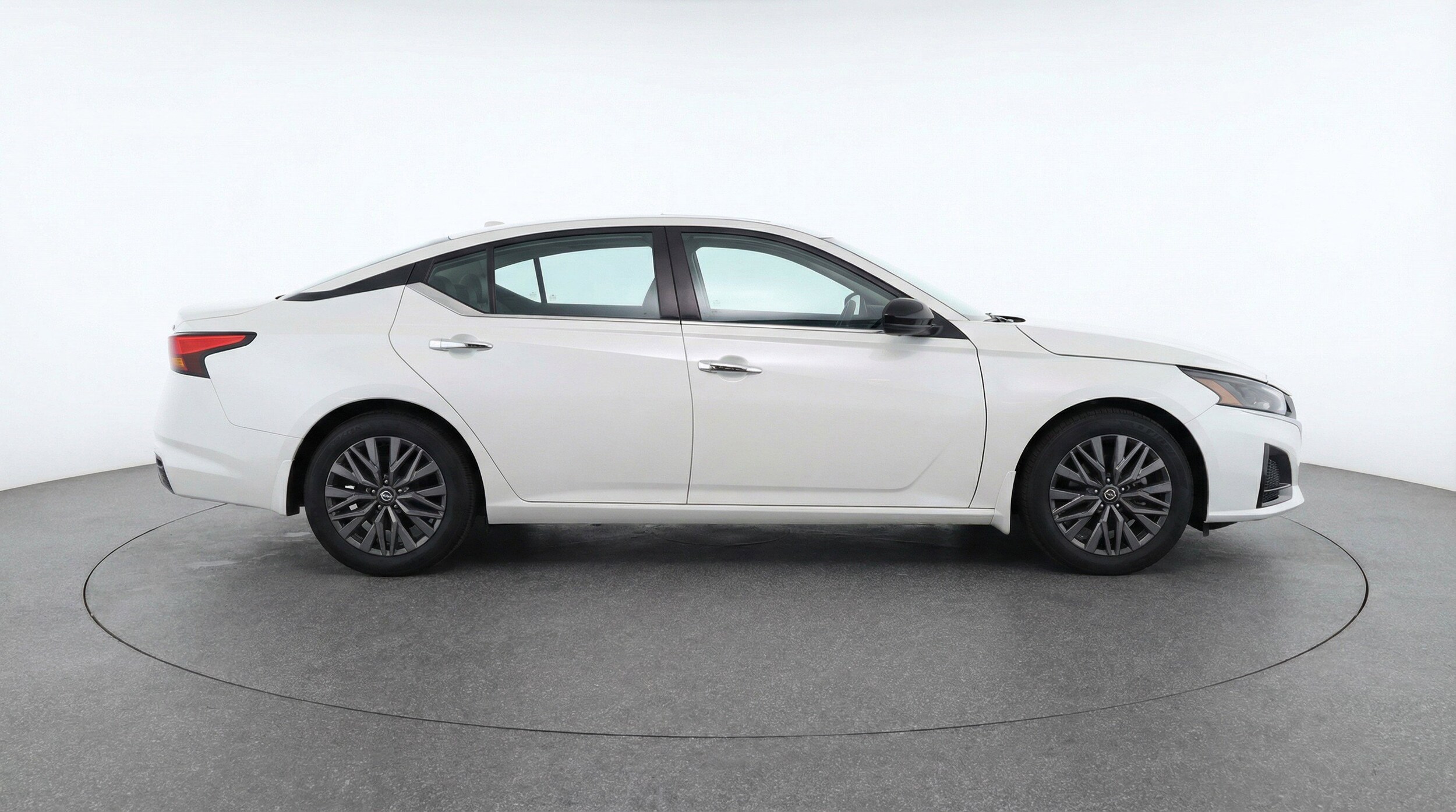 Thumbnail: 2025 Nissan Altima - 11