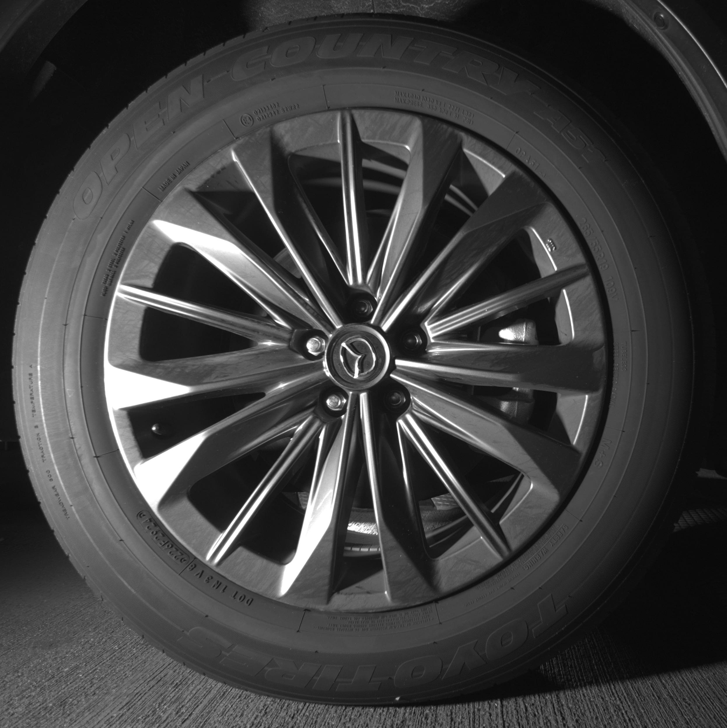 Thumbnail: 2025 Mazda CX-70 - 12