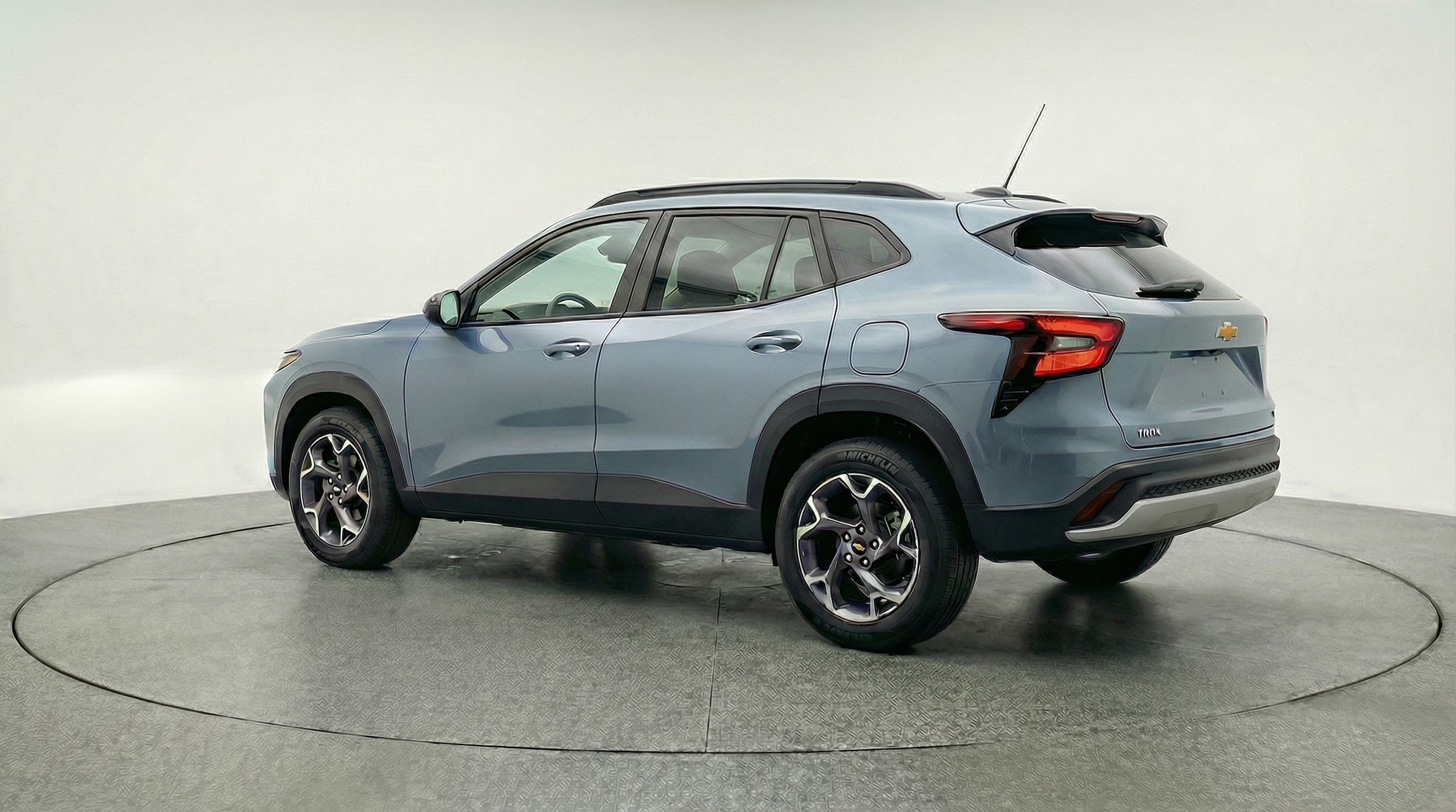 Thumbnail: 2025 Chevrolet Trax - 5