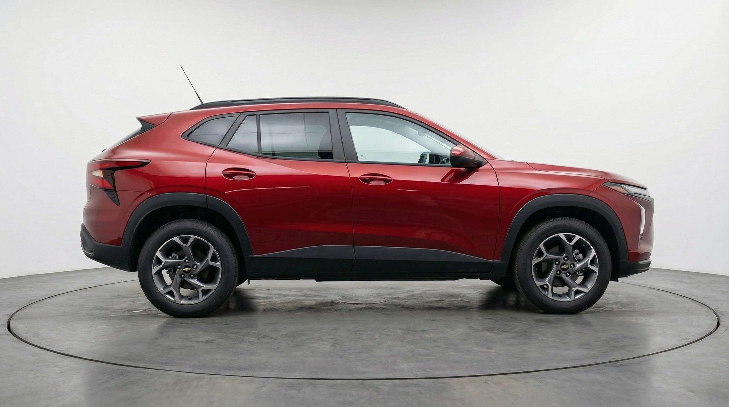 Thumbnail: 2025 Chevrolet Trax - 8