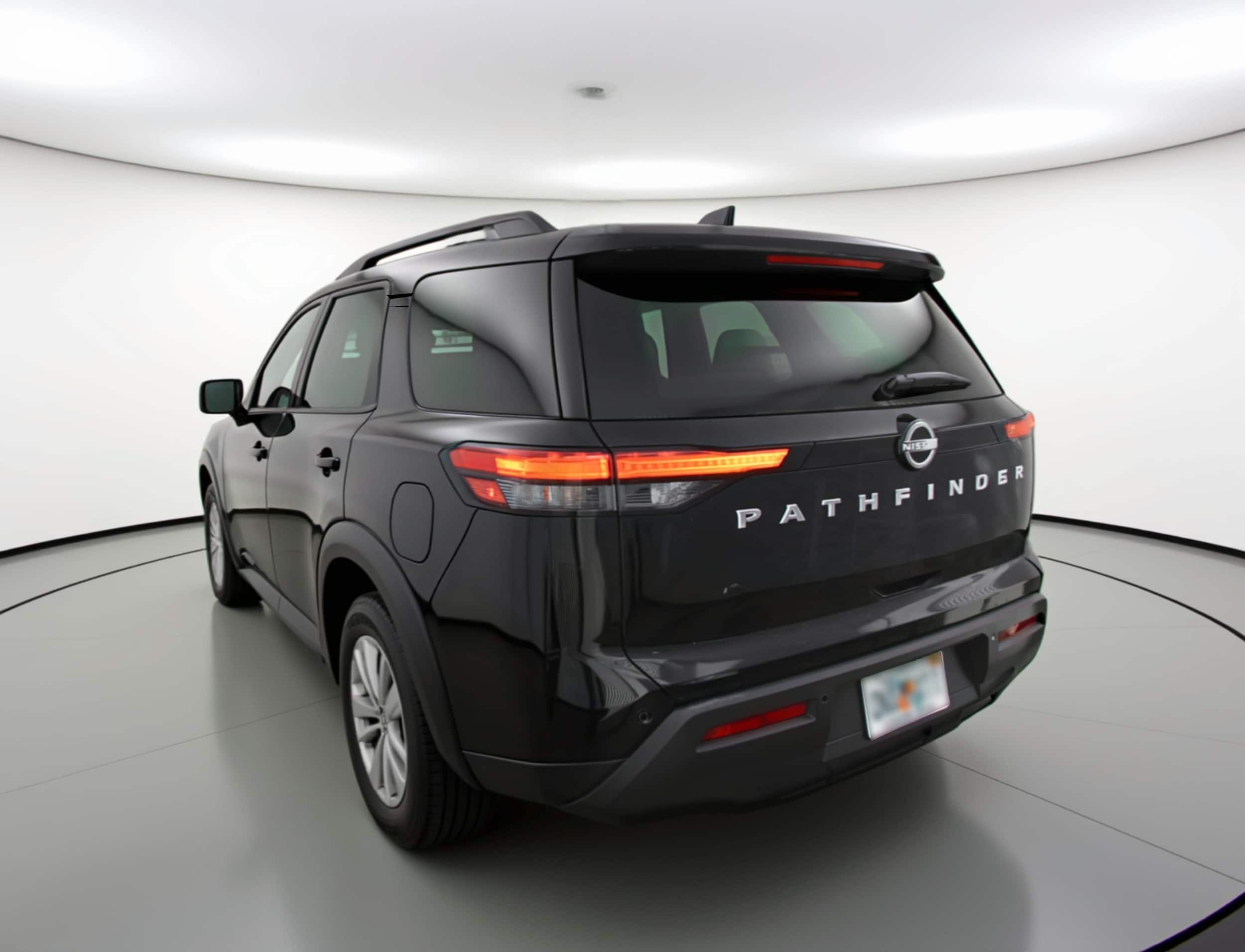 Thumbnail: 2025 Nissan Pathfinder - 5