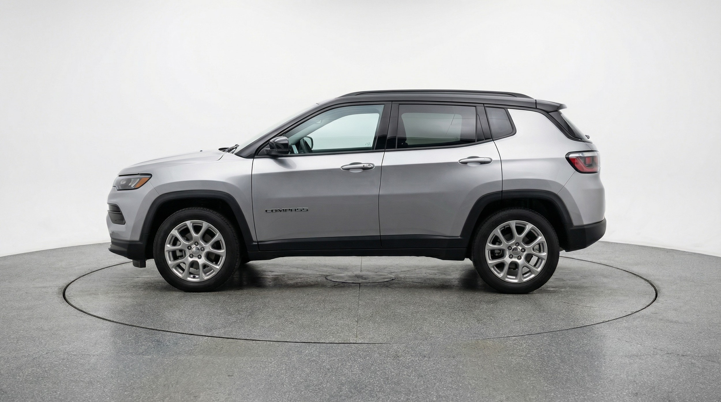 Thumbnail: 2025 Jeep Compass - 4