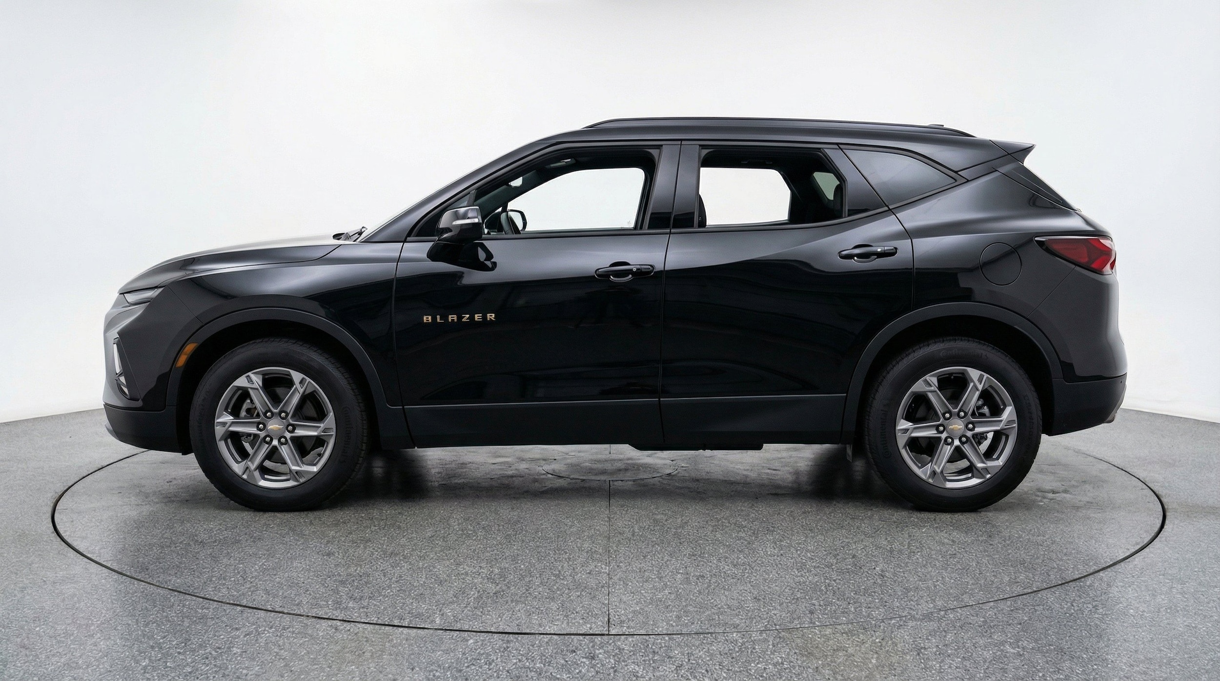 Thumbnail: 2025 Chevrolet Blazer - 5