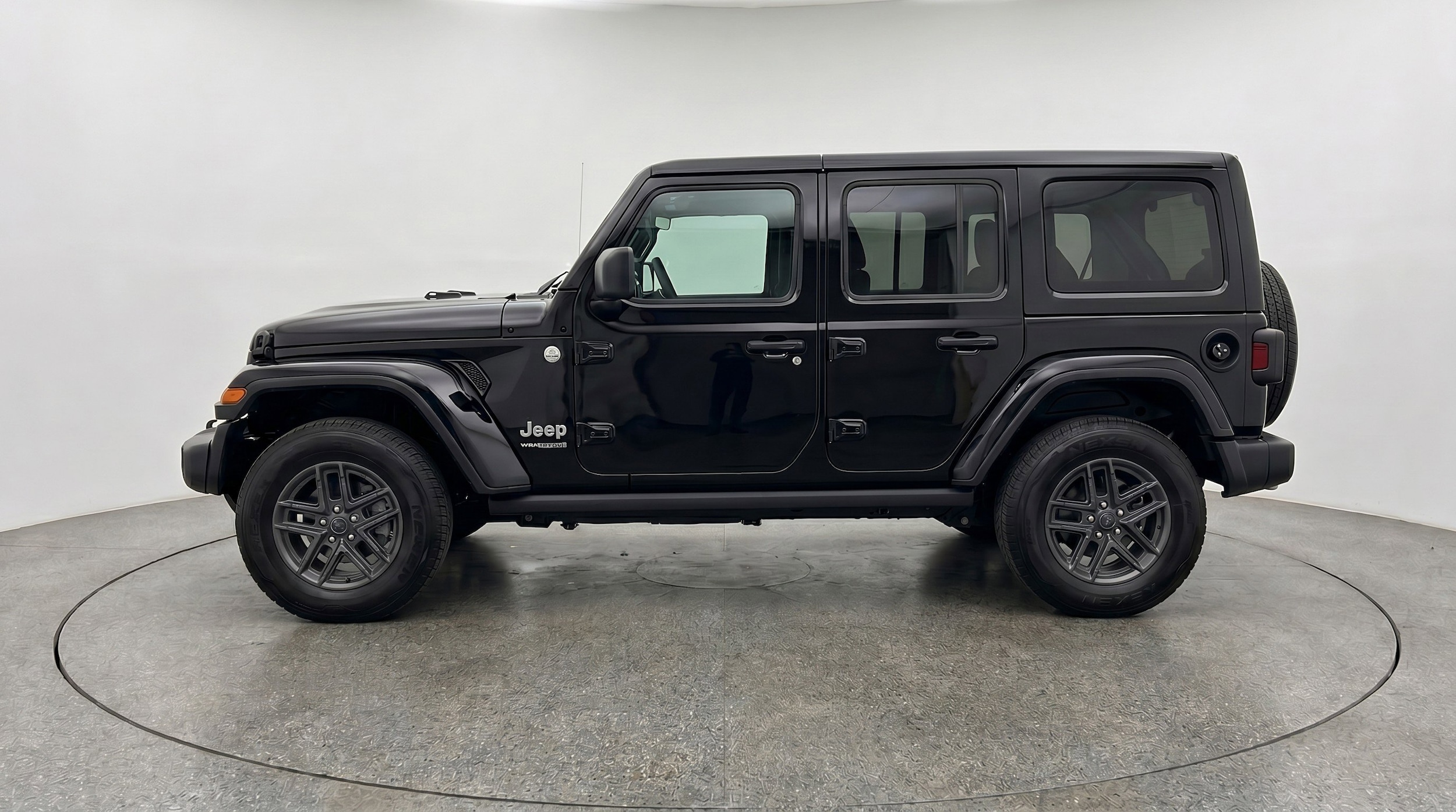 Thumbnail: 2025 Jeep Wrangler - 5
