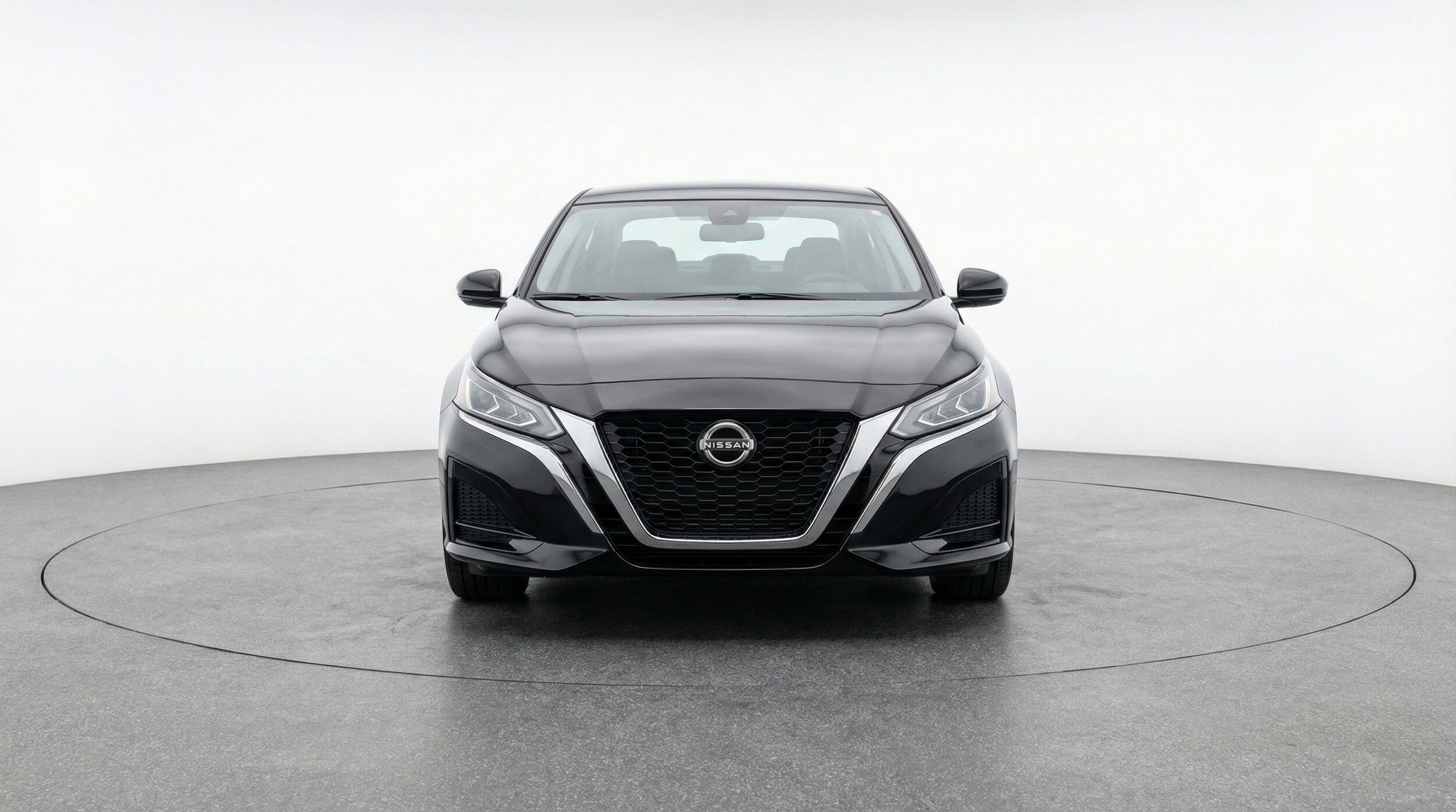 Thumbnail: 2025 Nissan Altima - 2