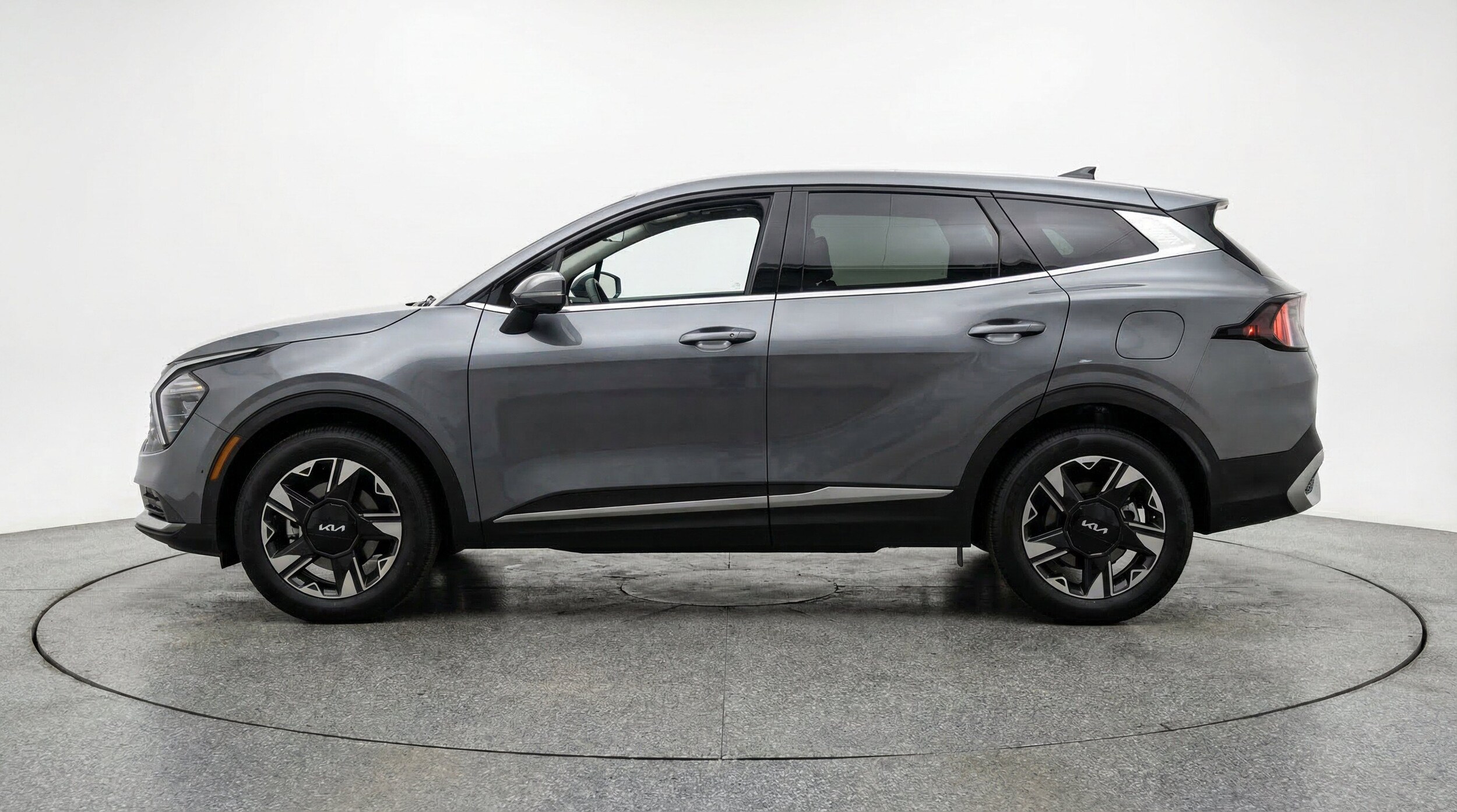 Thumbnail: 2026 Kia Sportage - 5