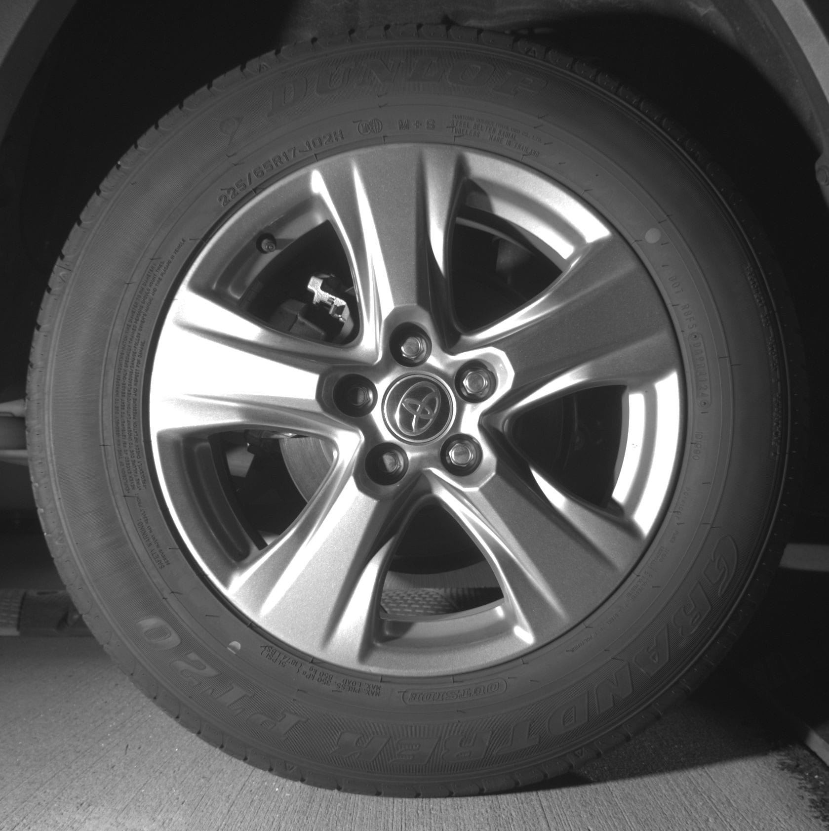 Thumbnail: 2025 Toyota RAV4 - 12