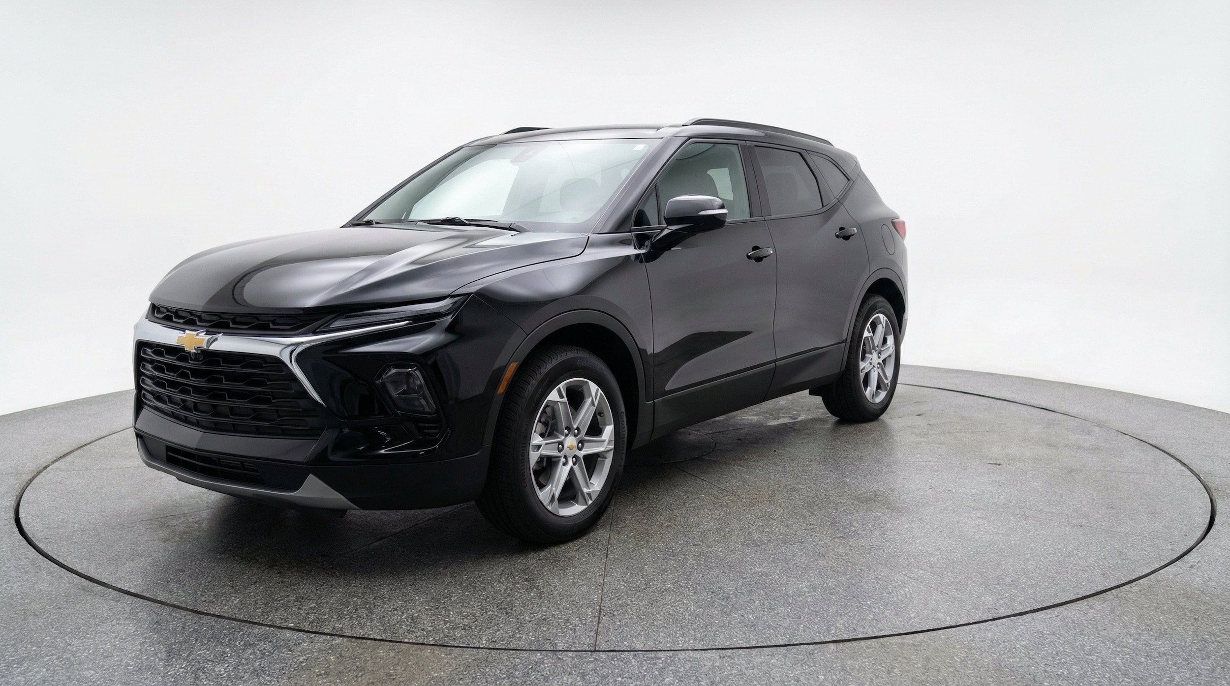 Thumbnail: 2025 Chevrolet Blazer - 3