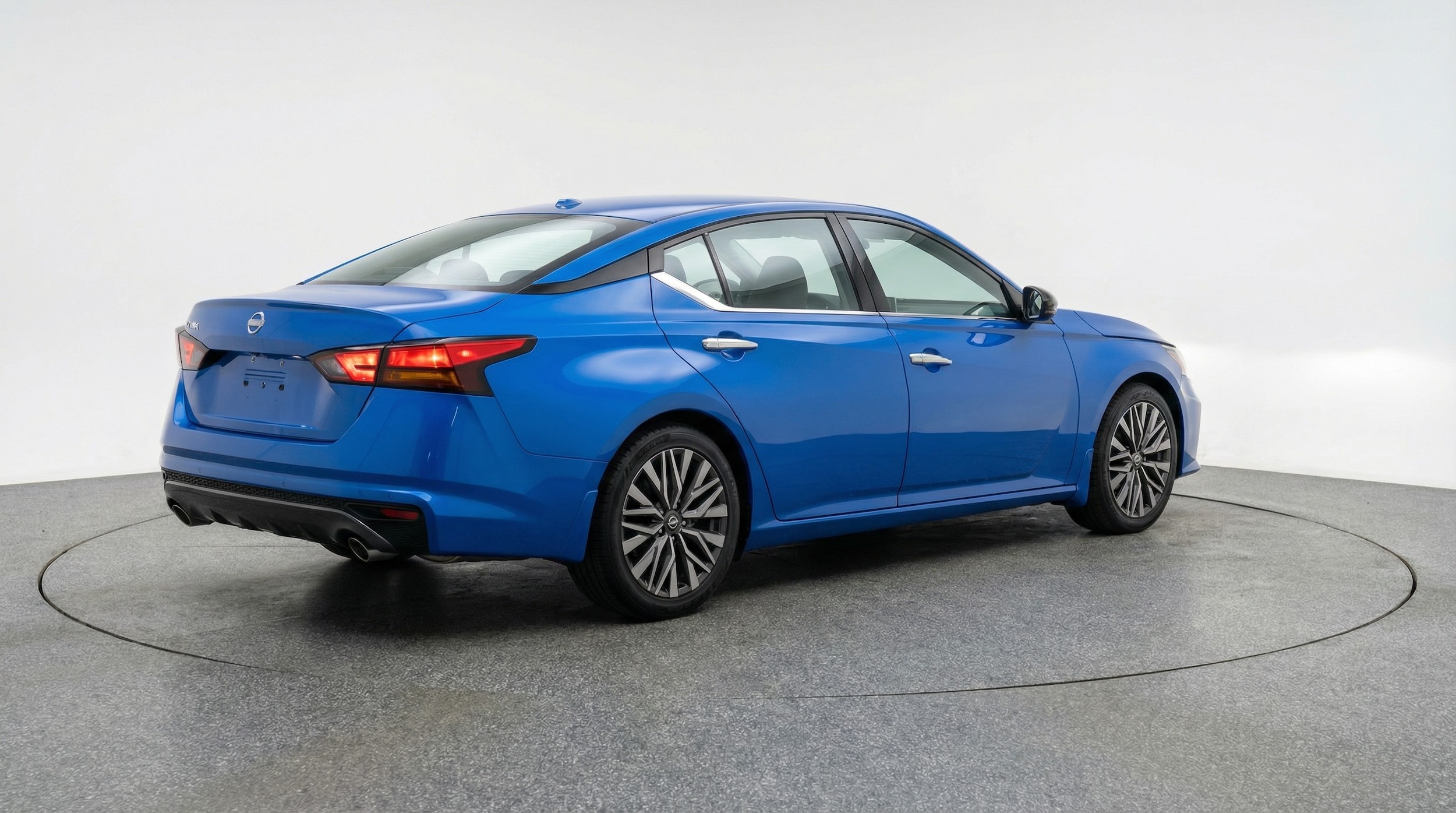 Thumbnail: 2025 Nissan Altima - 7