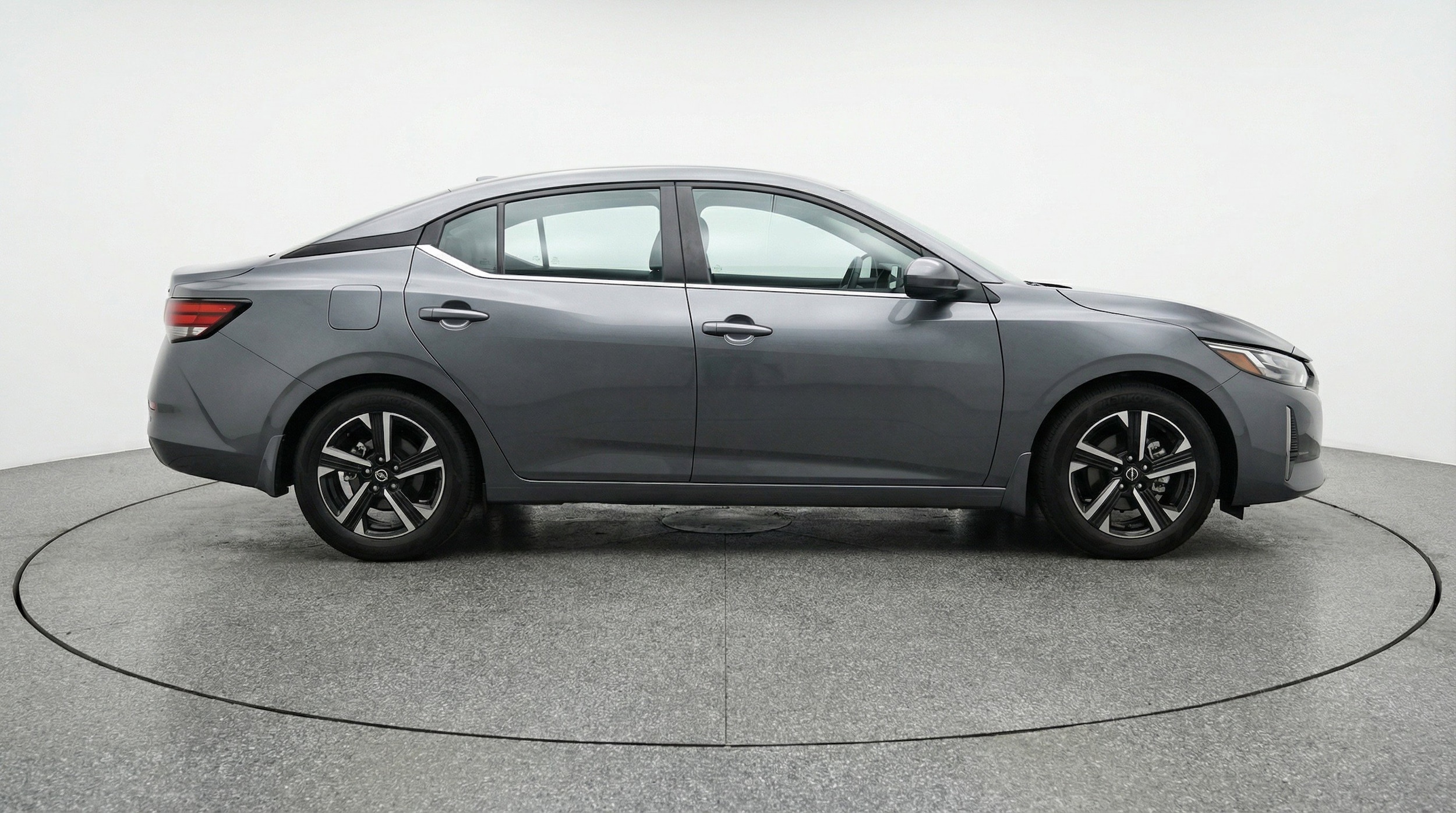 Thumbnail: 2025 Nissan Sentra - 11