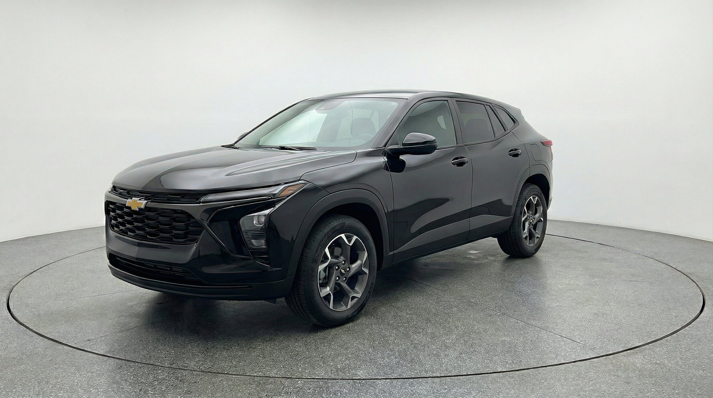 Thumbnail: 2025 Chevrolet Trax - 3