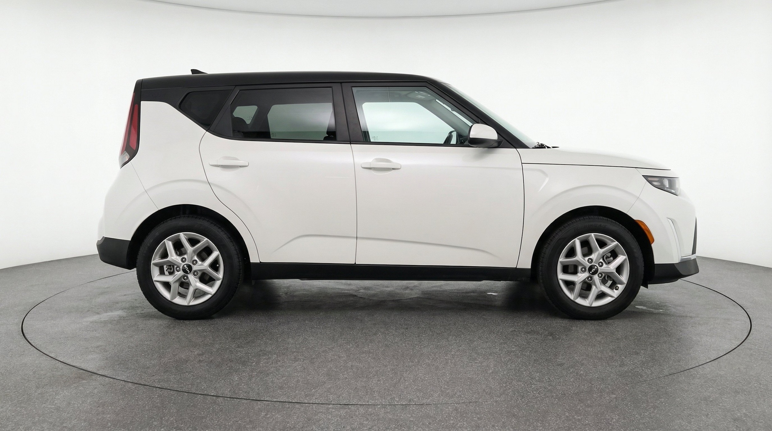Thumbnail: 2025 Kia Soul - 11