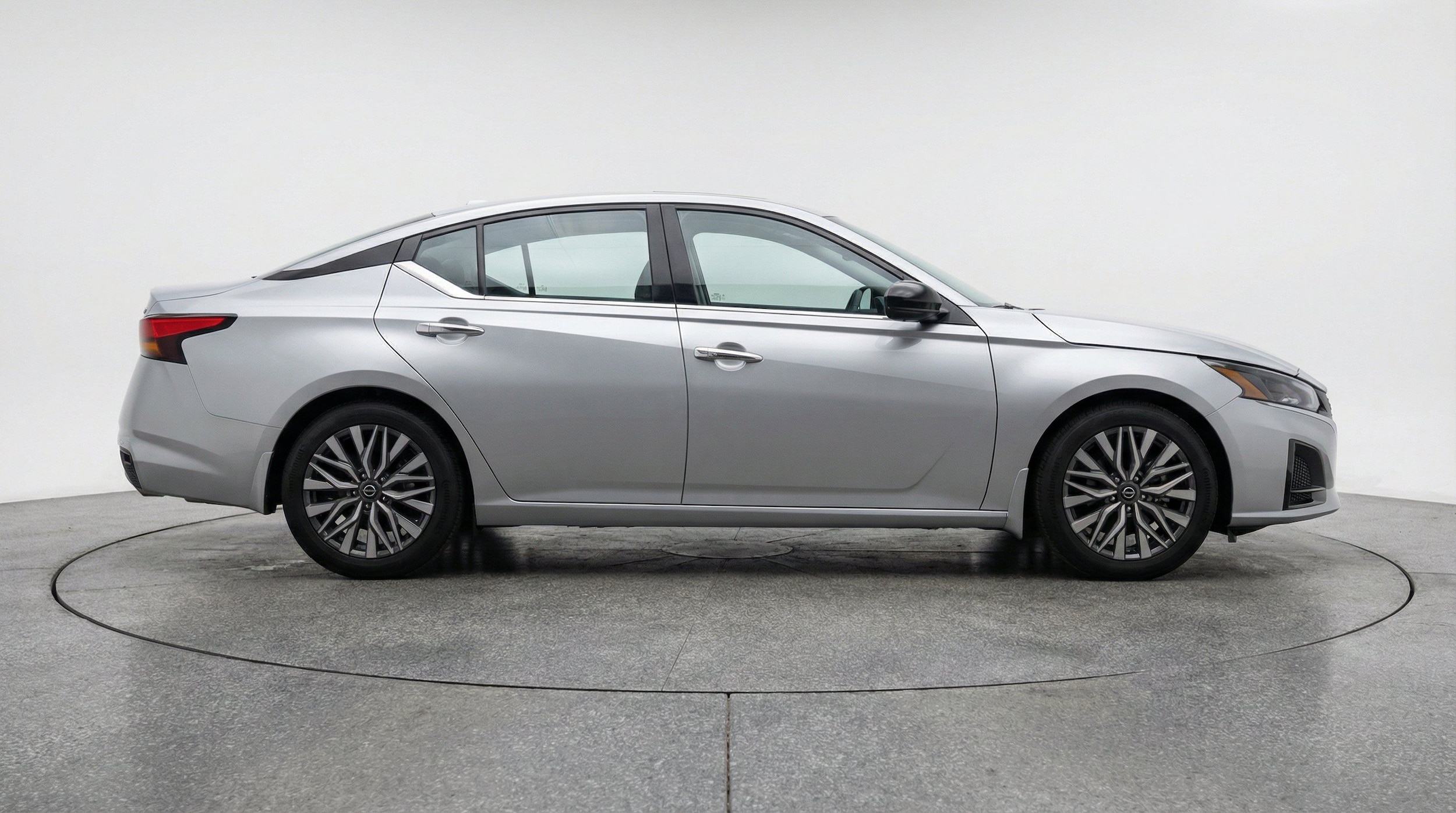 Thumbnail: 2025 Nissan Altima - 11