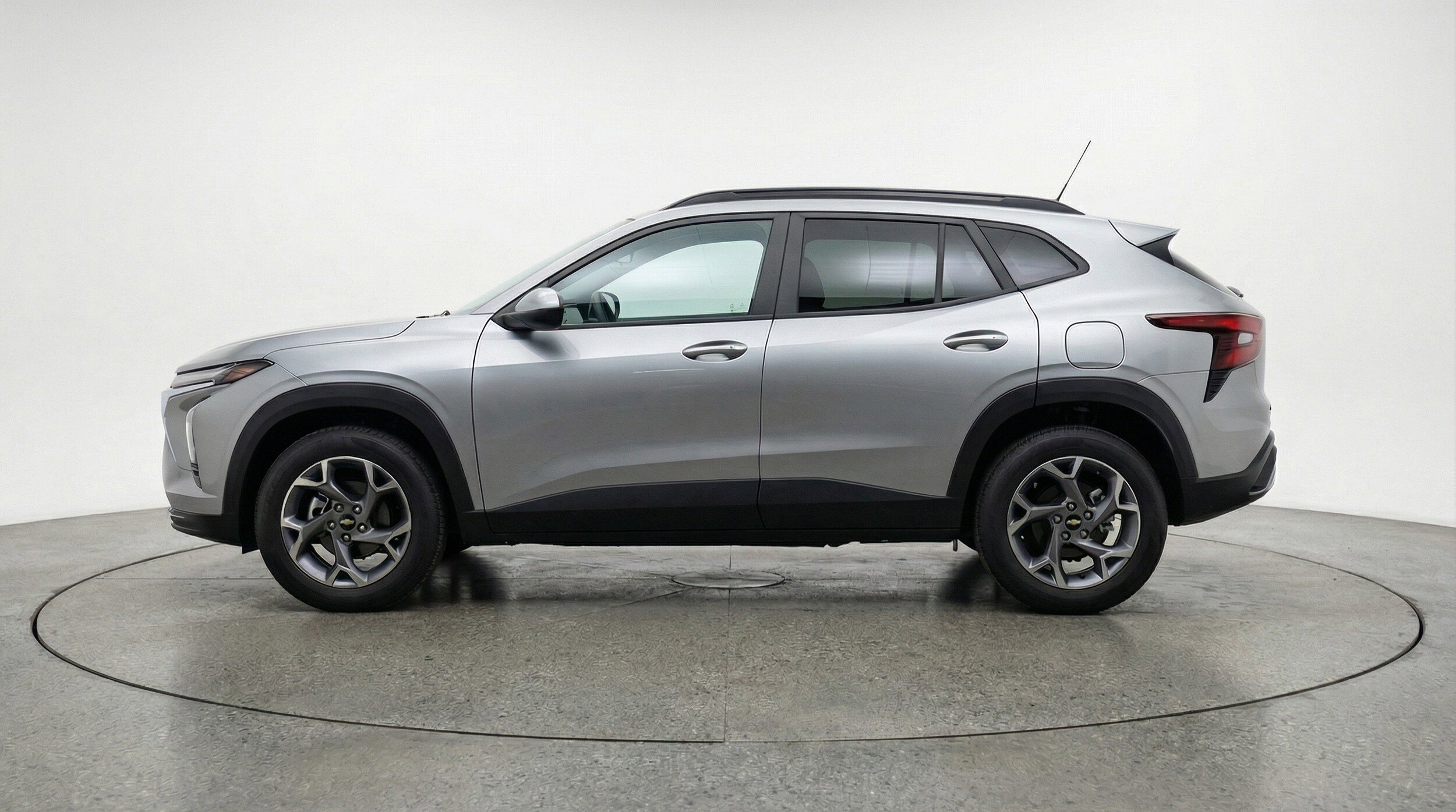 Thumbnail: 2025 Chevrolet Trax - 5