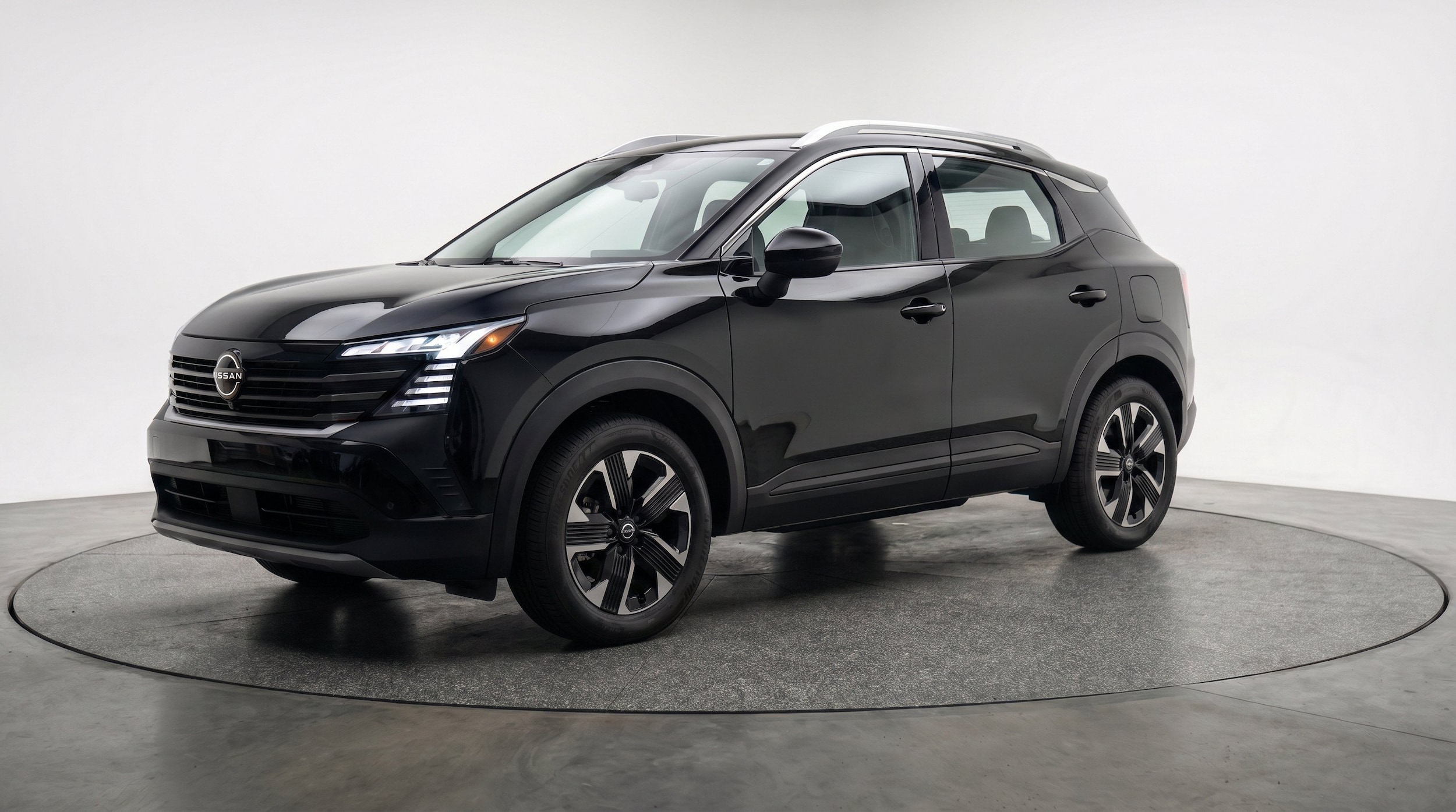 Thumbnail: 2026 Nissan Kicks - 3