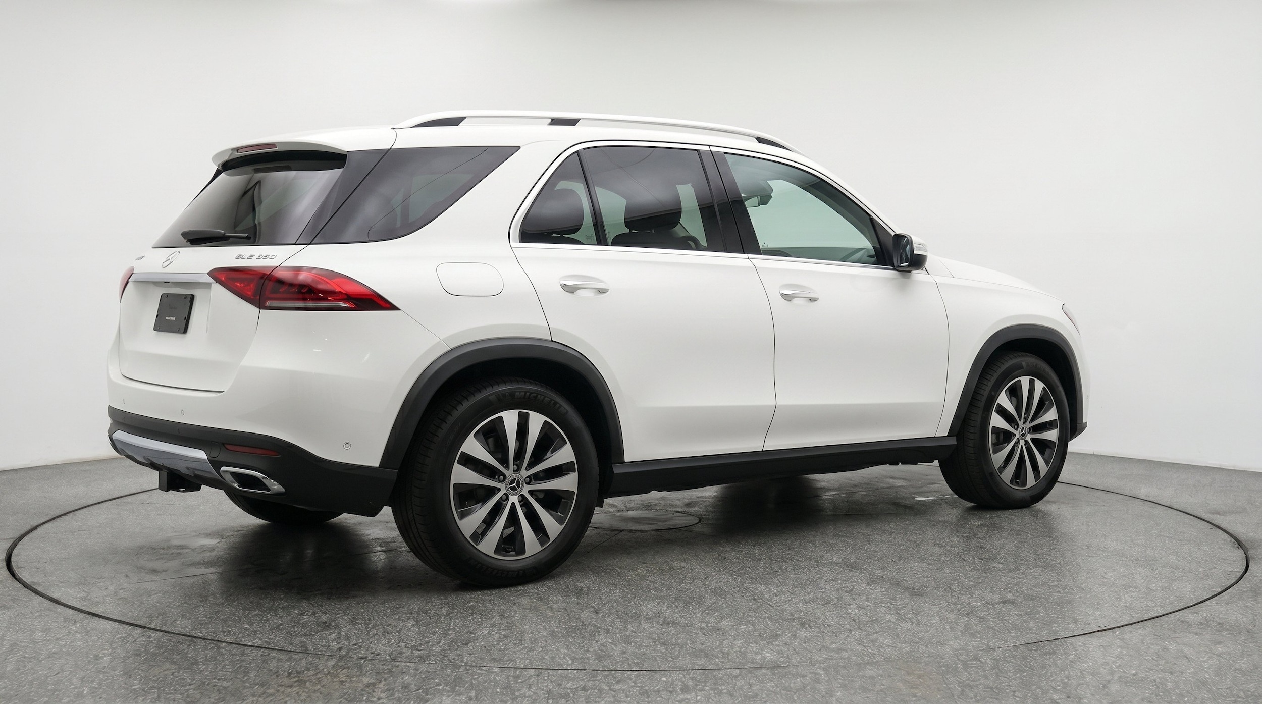 Thumbnail: 2026 Mercedes-Benz GLE - 9