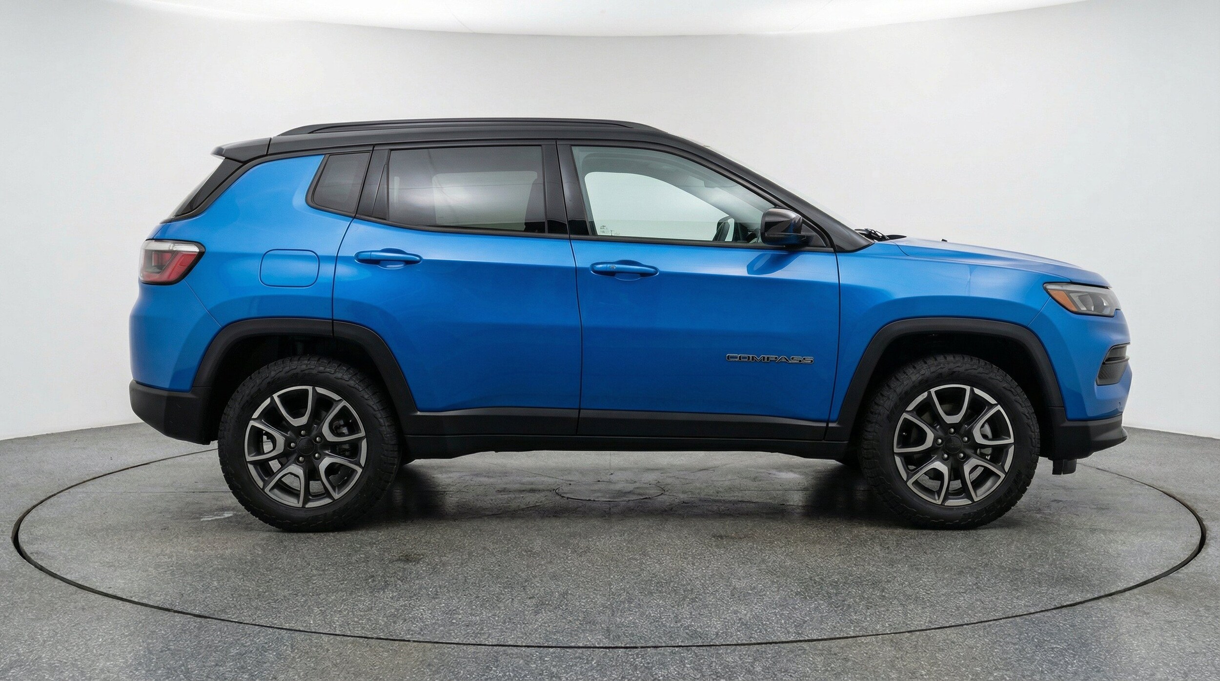 Thumbnail: 2025 Jeep Compass - 10