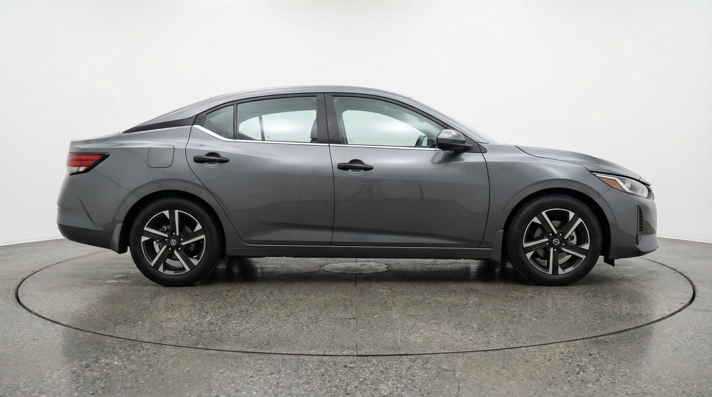 Thumbnail: 2025 Nissan Sentra - 11