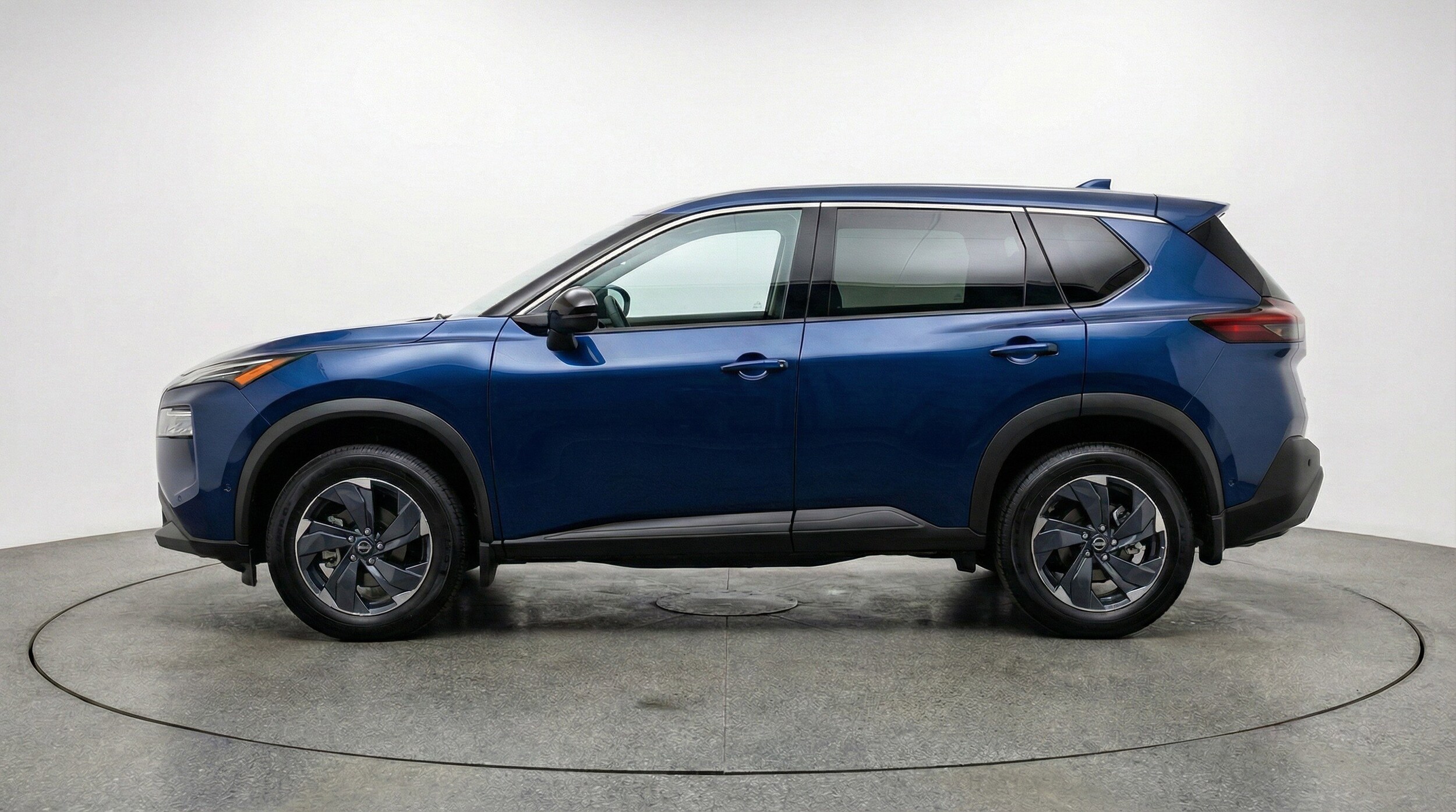 Thumbnail: 2025 Nissan Rogue - 5
